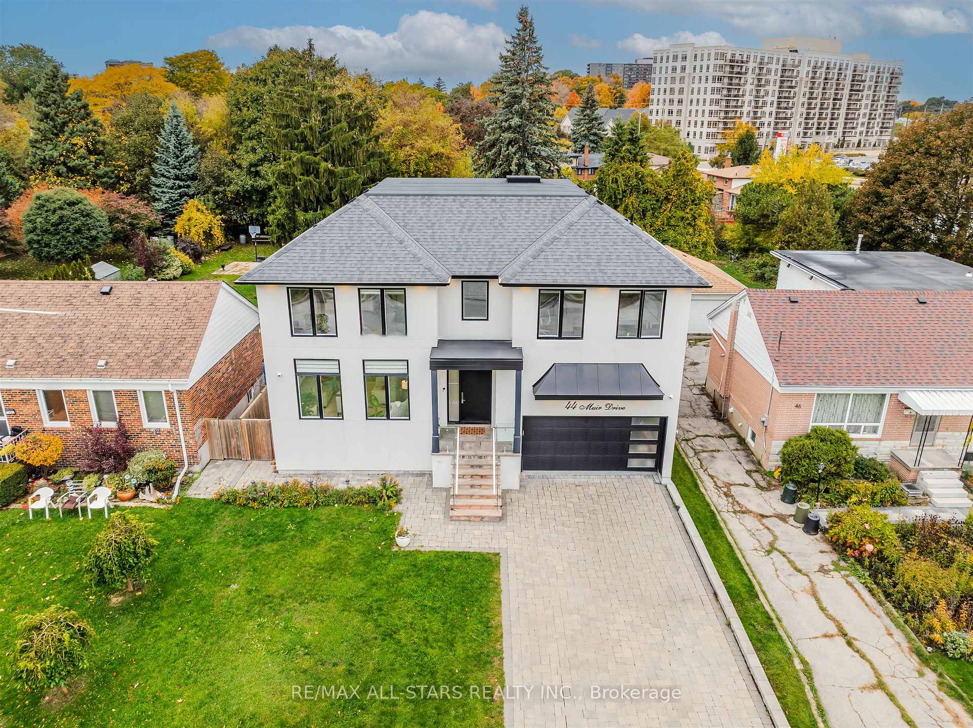 44 Muir Drive, Toronto E08