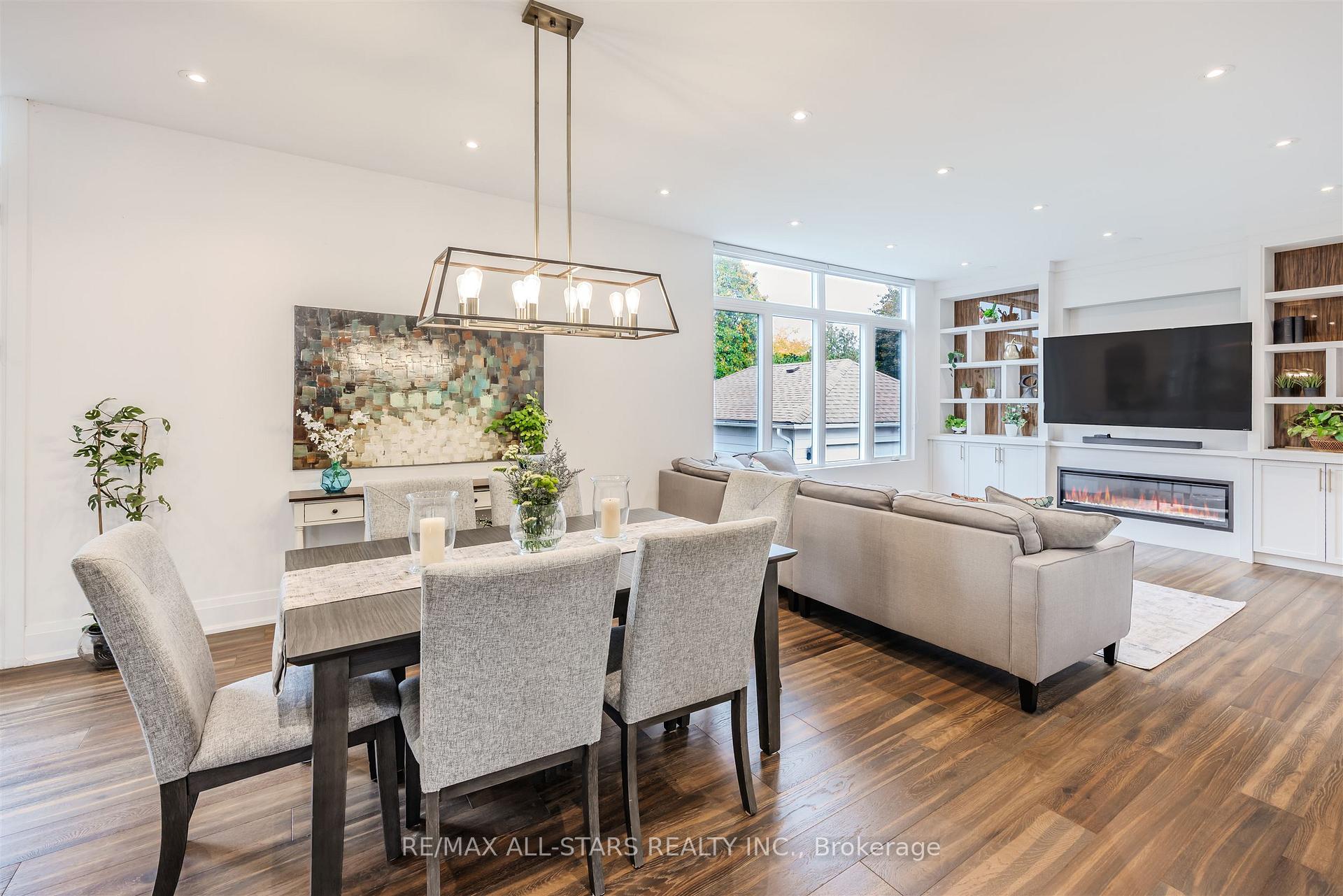 44 Muir Drive, Toronto E08