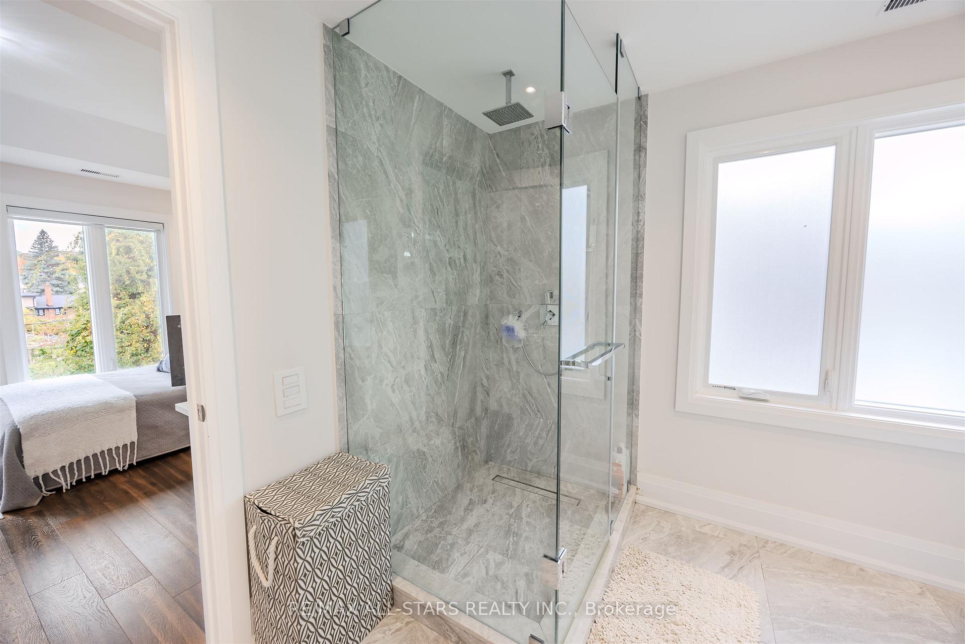 44 Muir Drive, Toronto E08