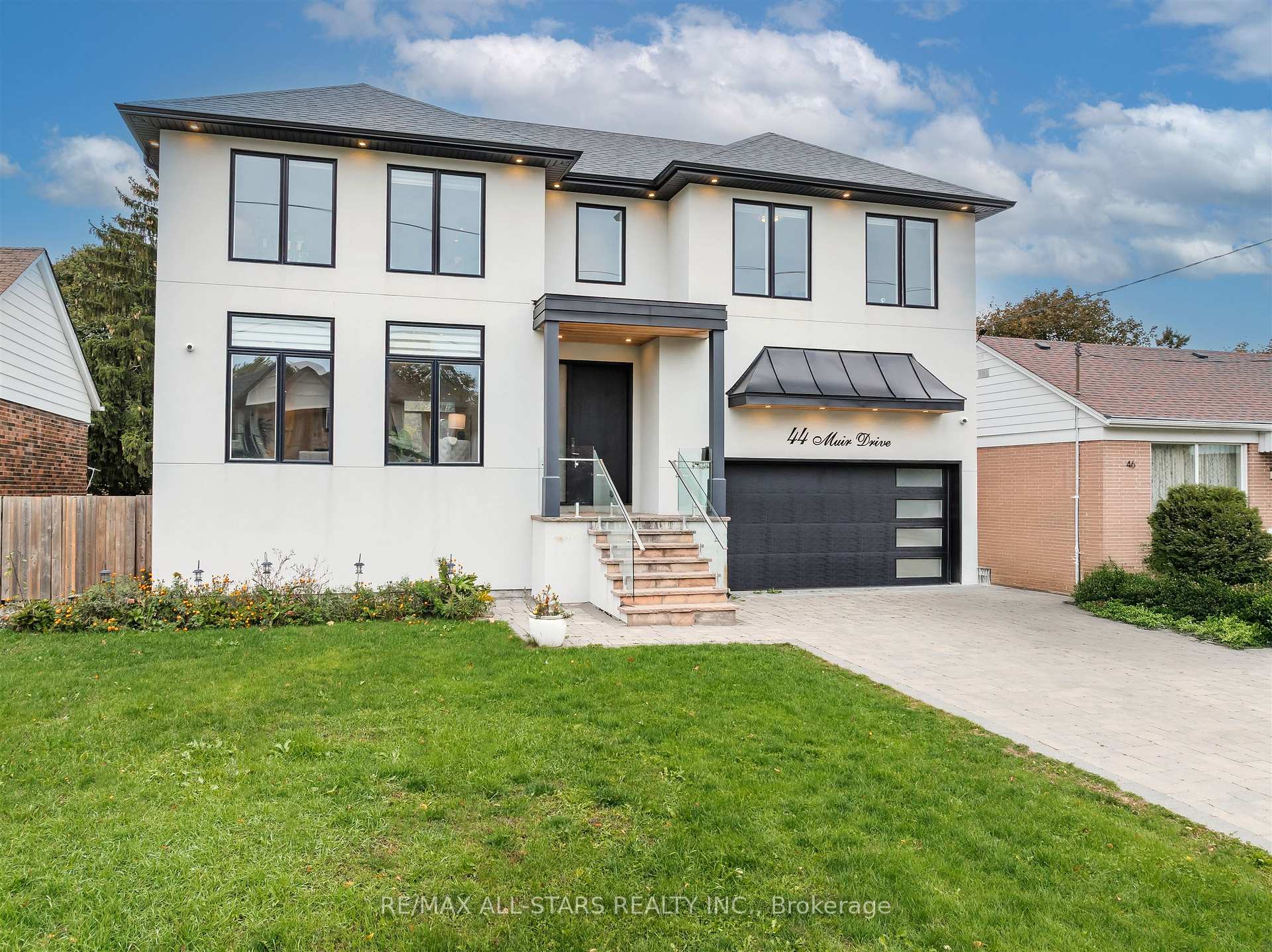 44 Muir Drive, Toronto E08