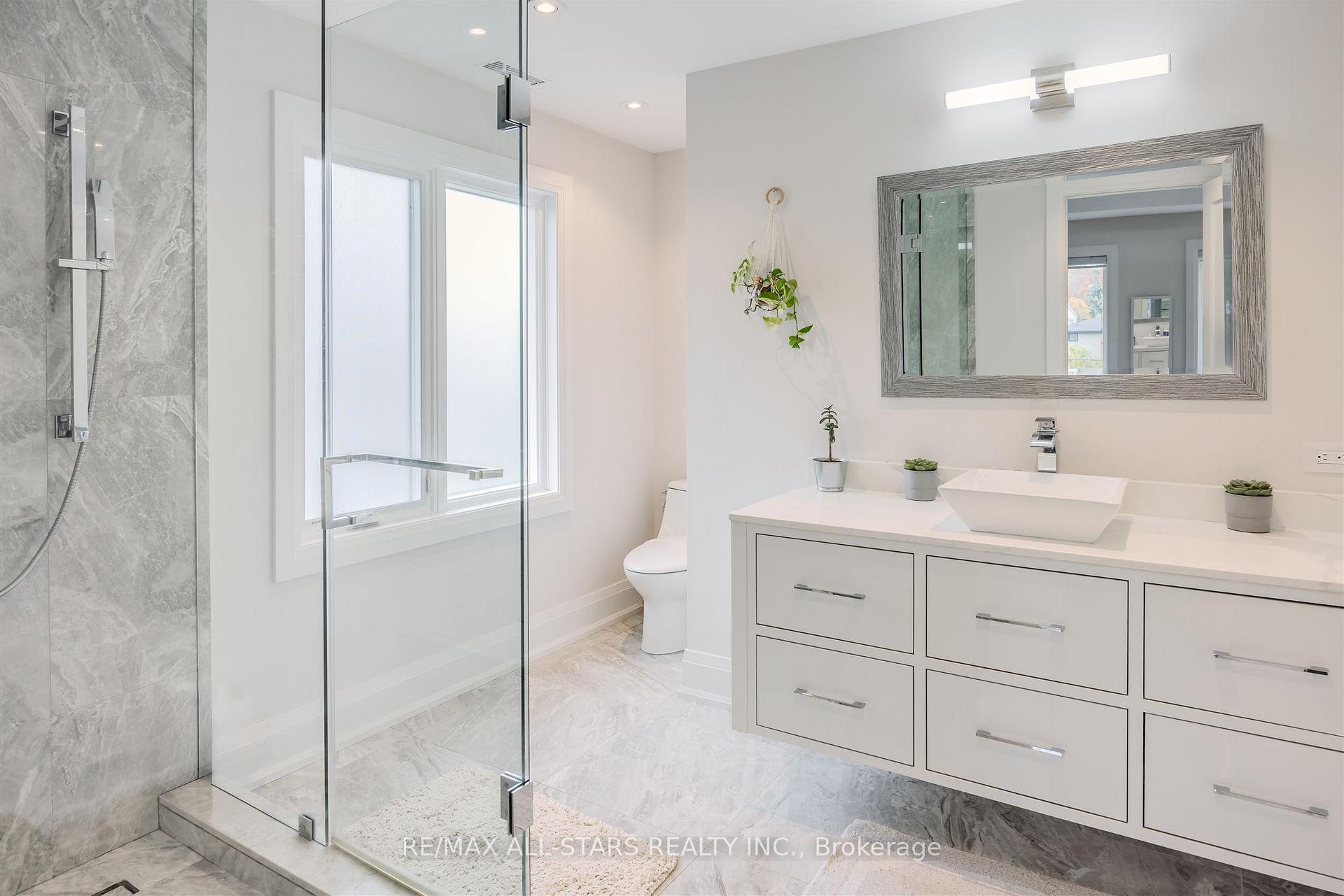 44 Muir Drive, Toronto E08