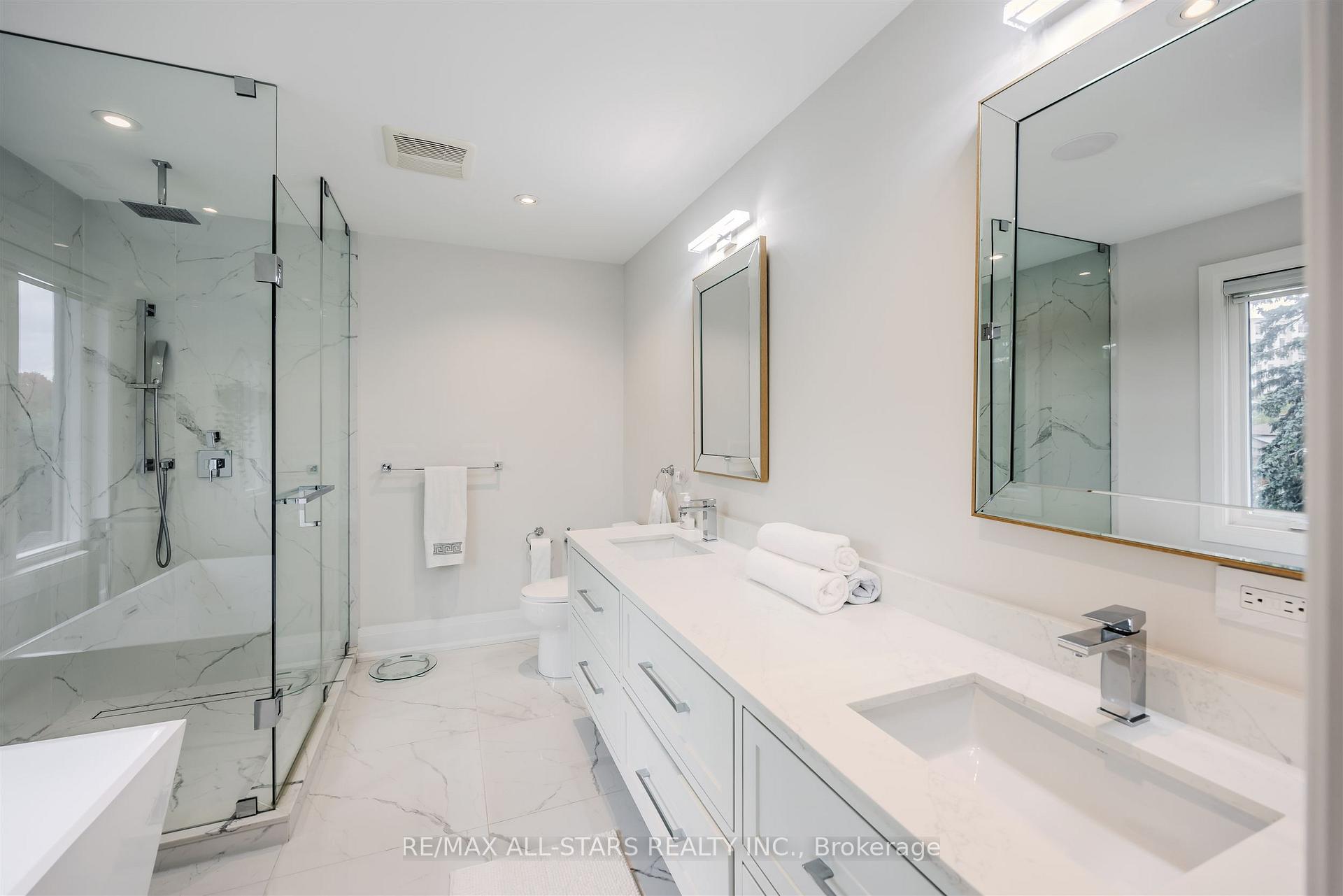 44 Muir Drive, Toronto E08