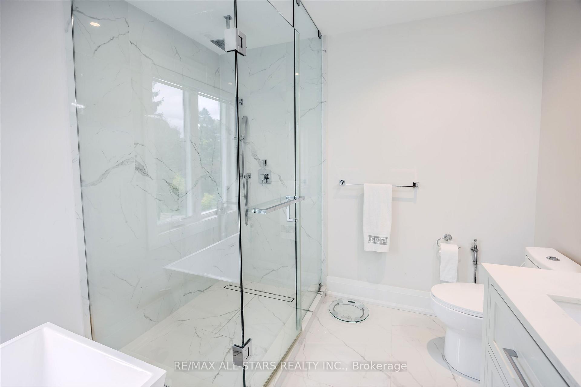 44 Muir Drive, Toronto E08