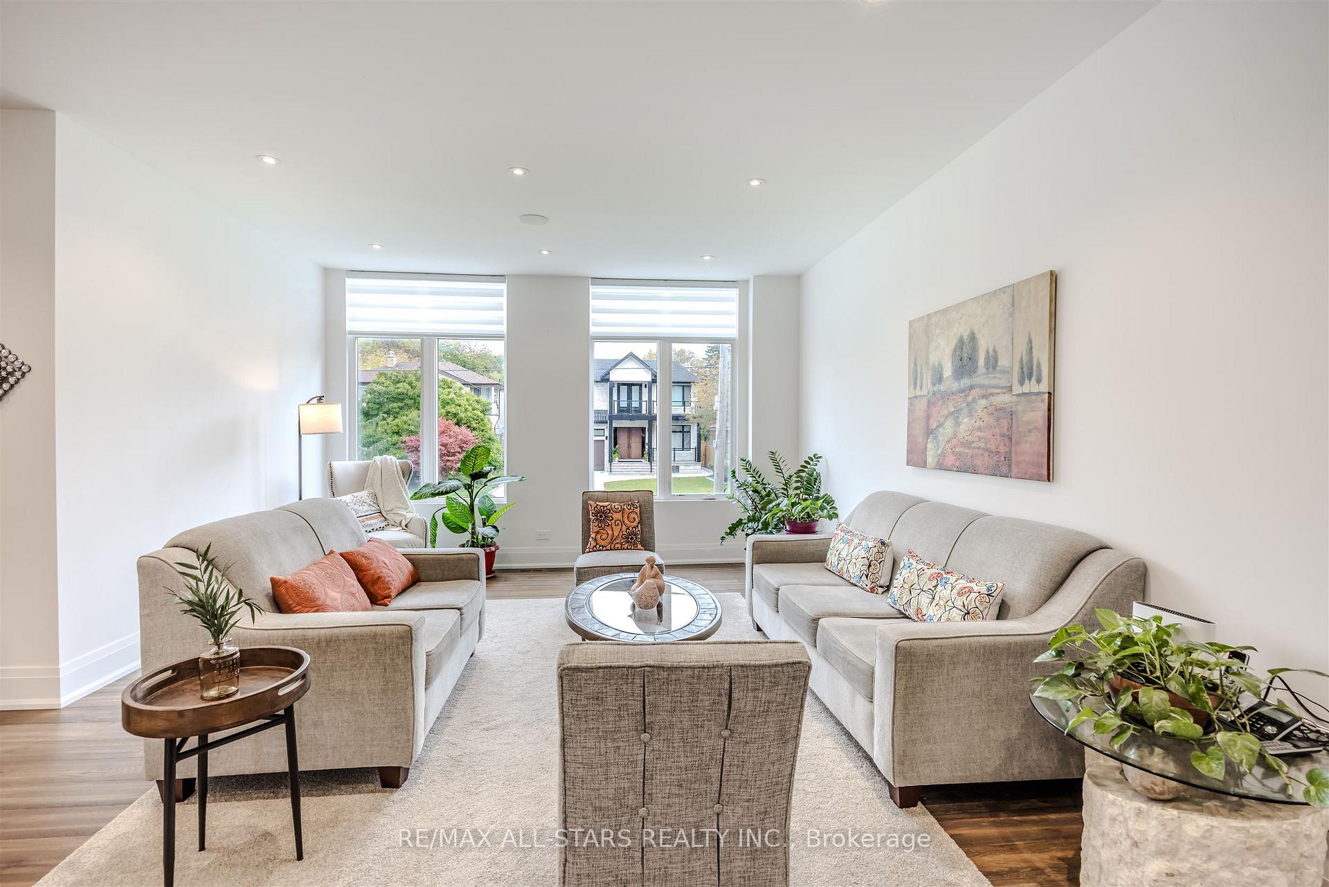 44 Muir Drive, Toronto E08