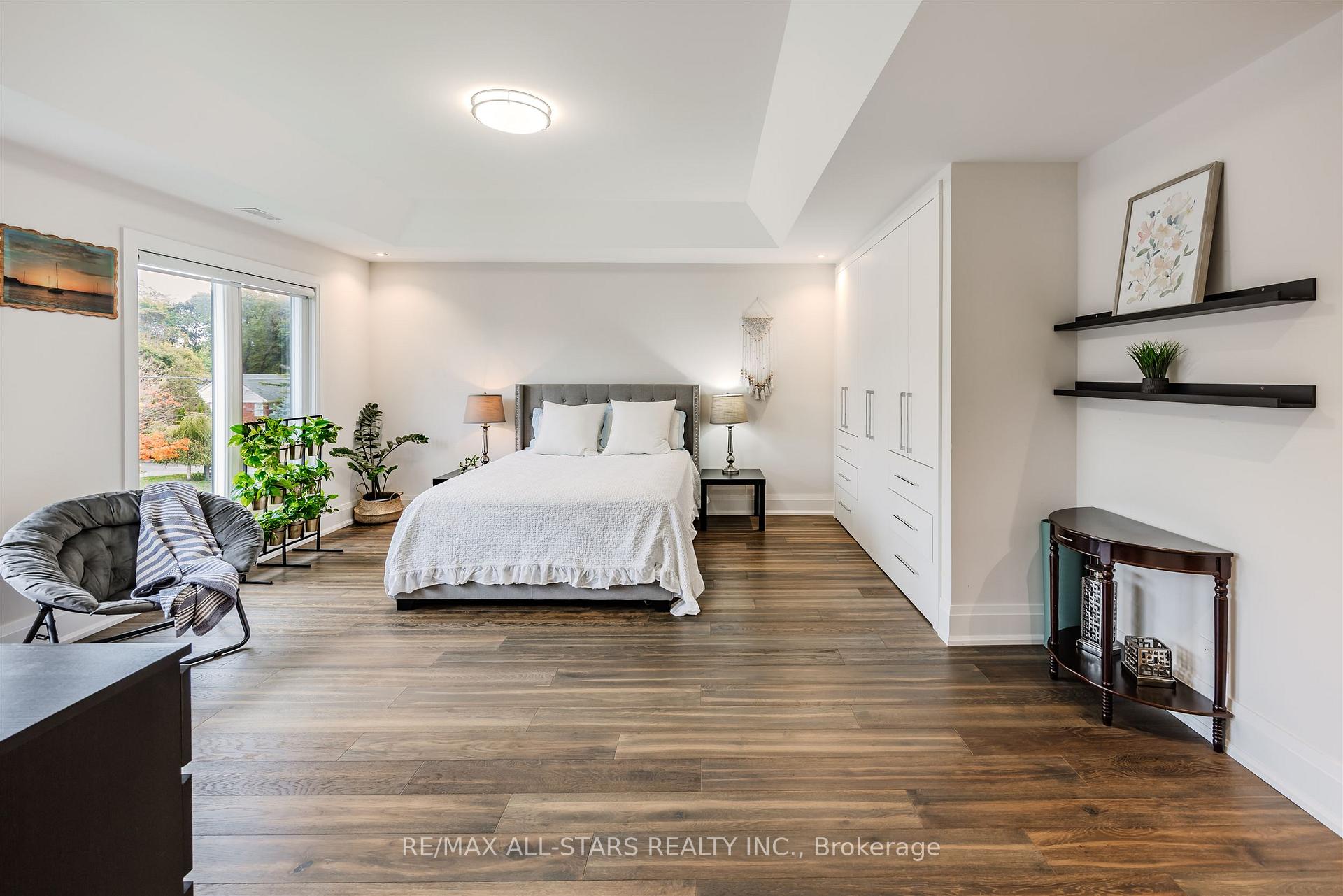 44 Muir Drive, Toronto E08