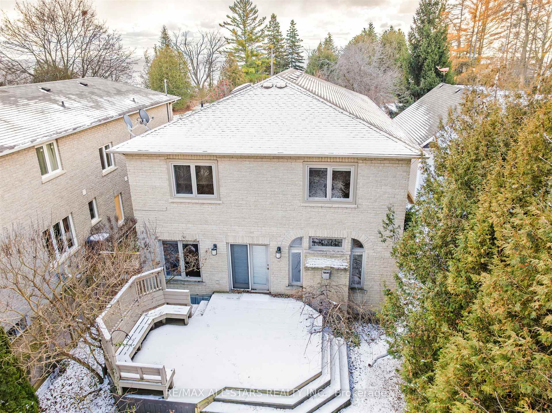 458 Guildwood Parkway, Toronto E08, ON M1E 1R5