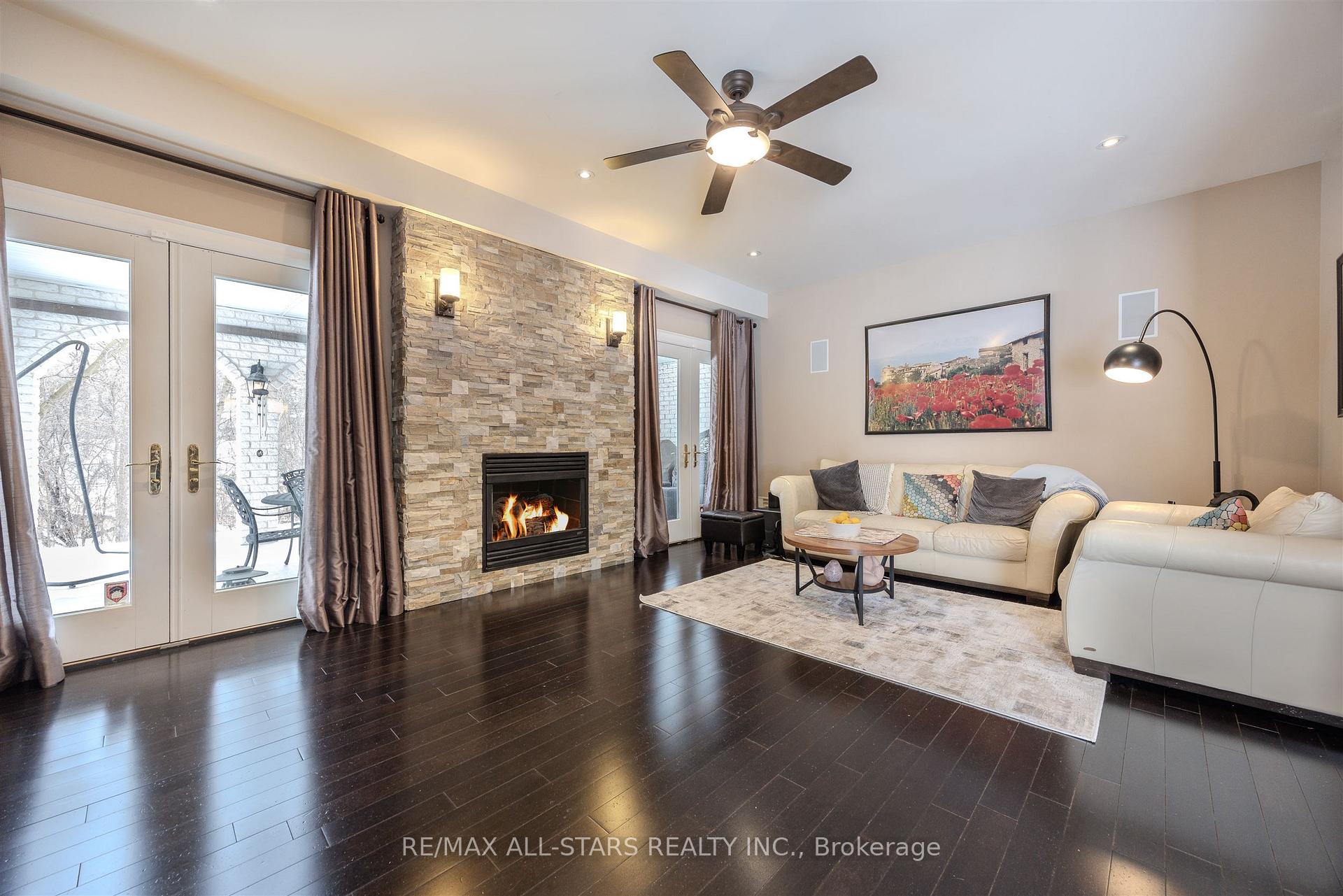 559 Meadowvale Road