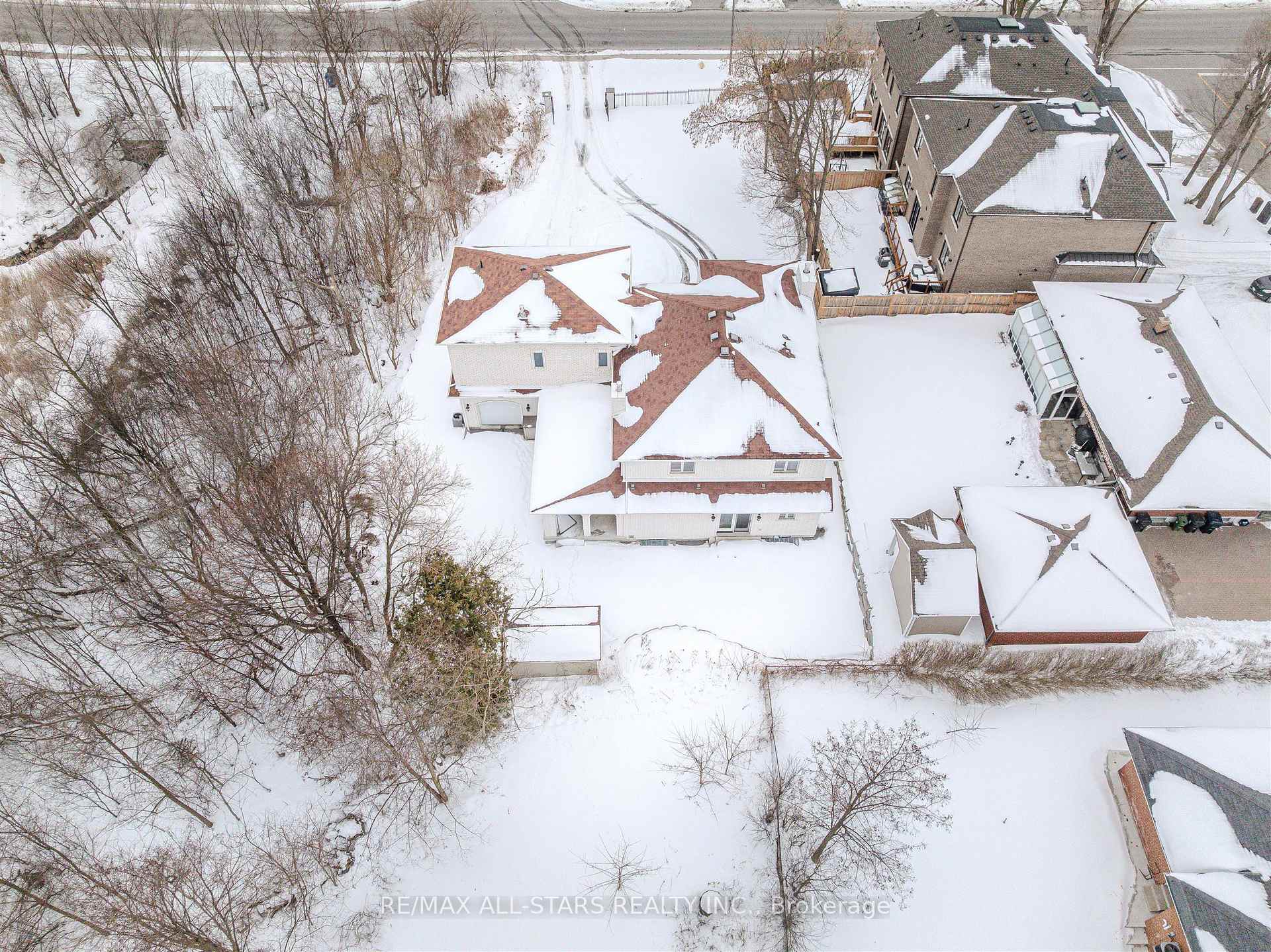 559 Meadowvale Road