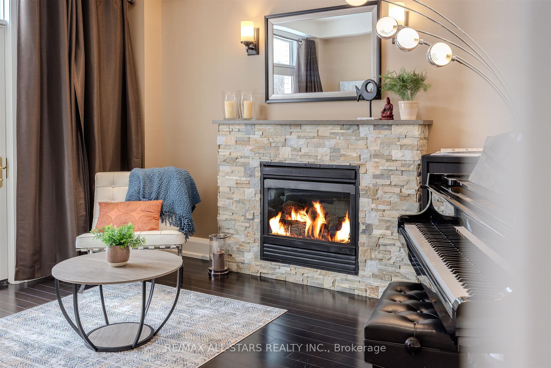 559 Meadowvale Road