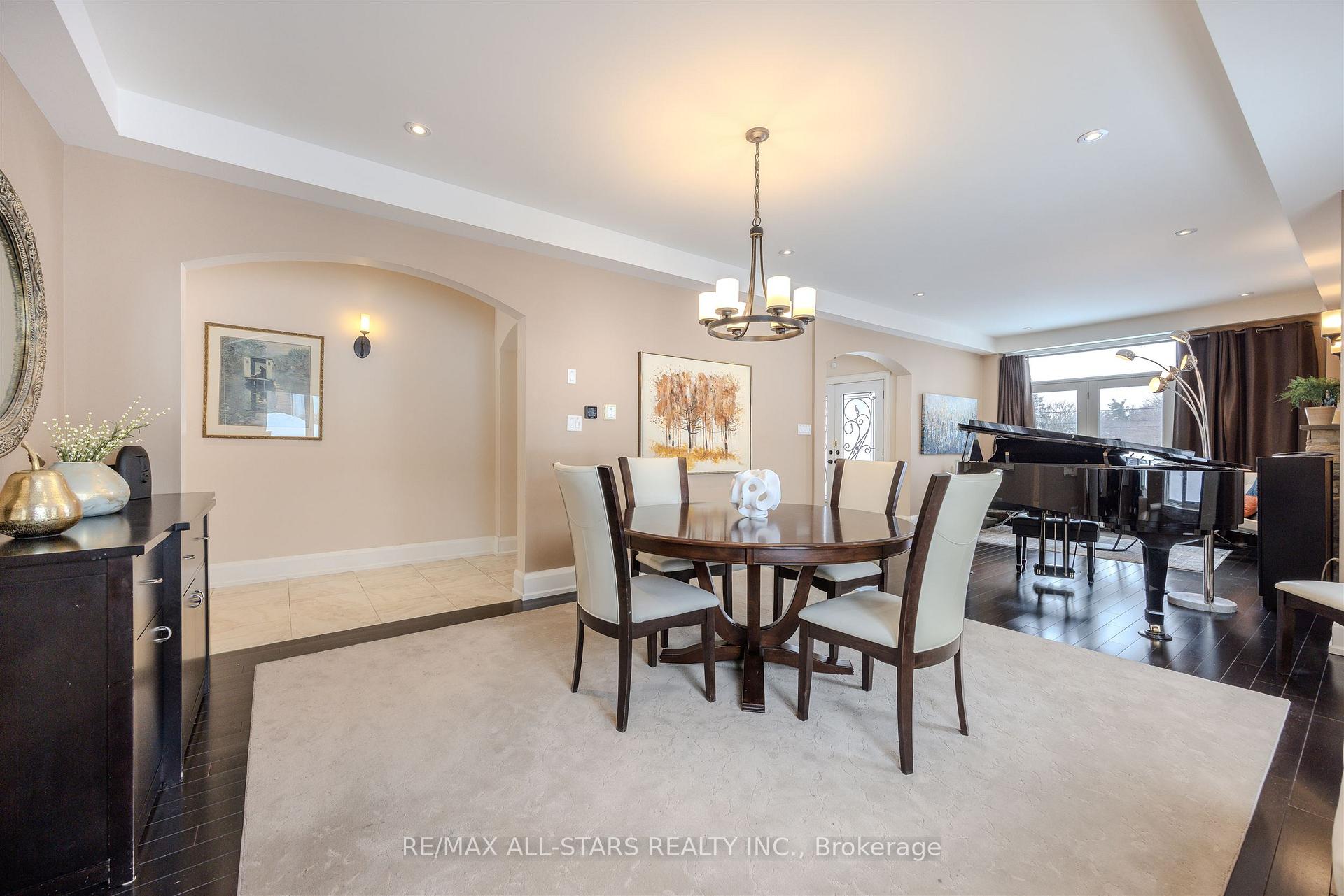559 Meadowvale Road