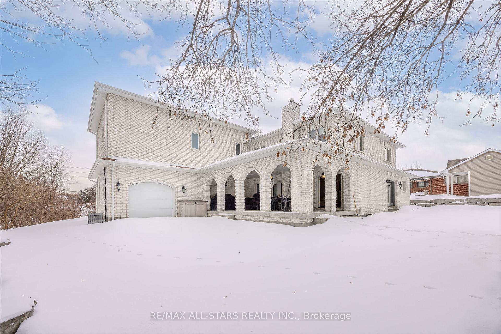 559 Meadowvale Road
