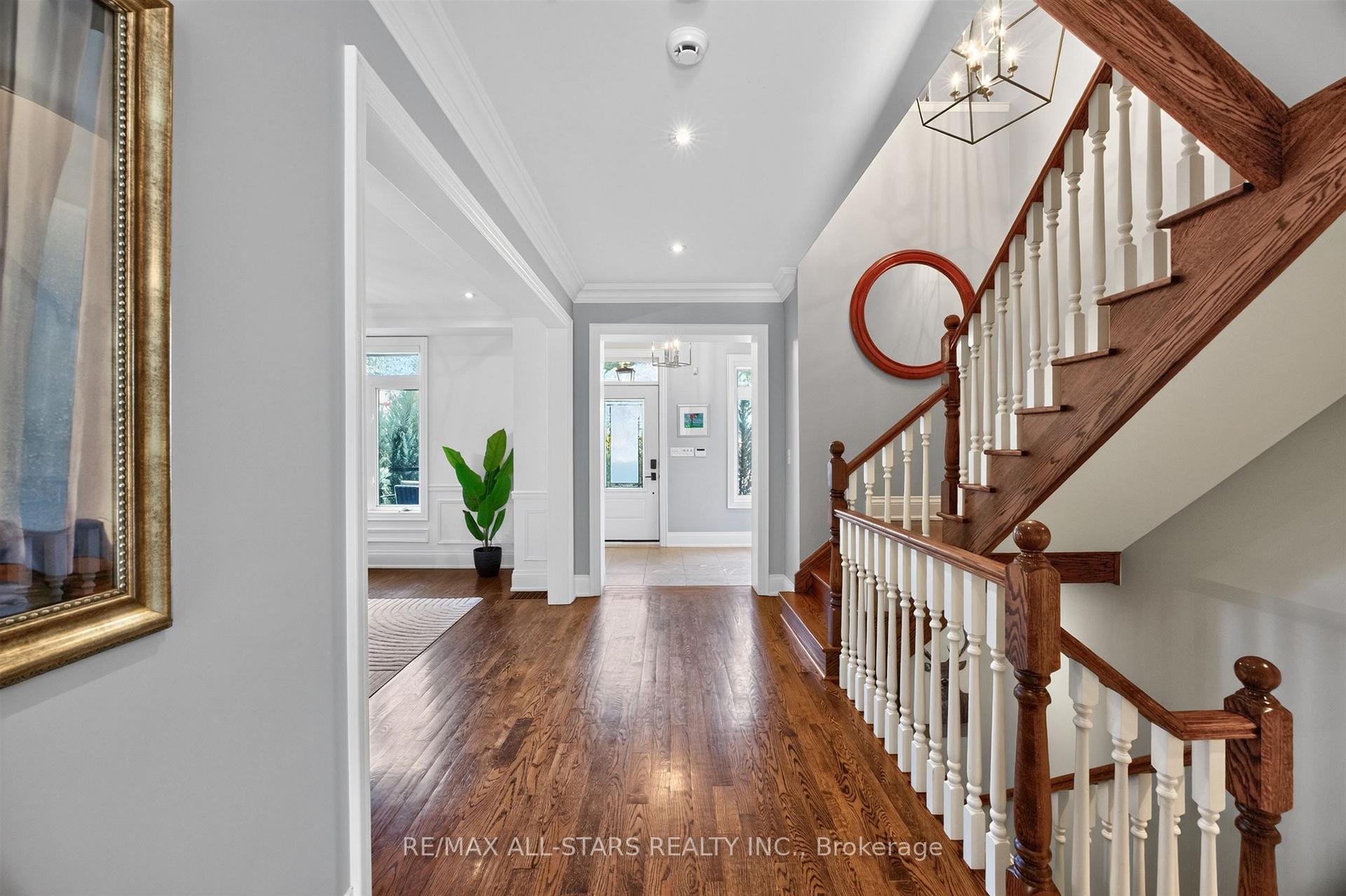 30 St Quentin Avenue, Toronto