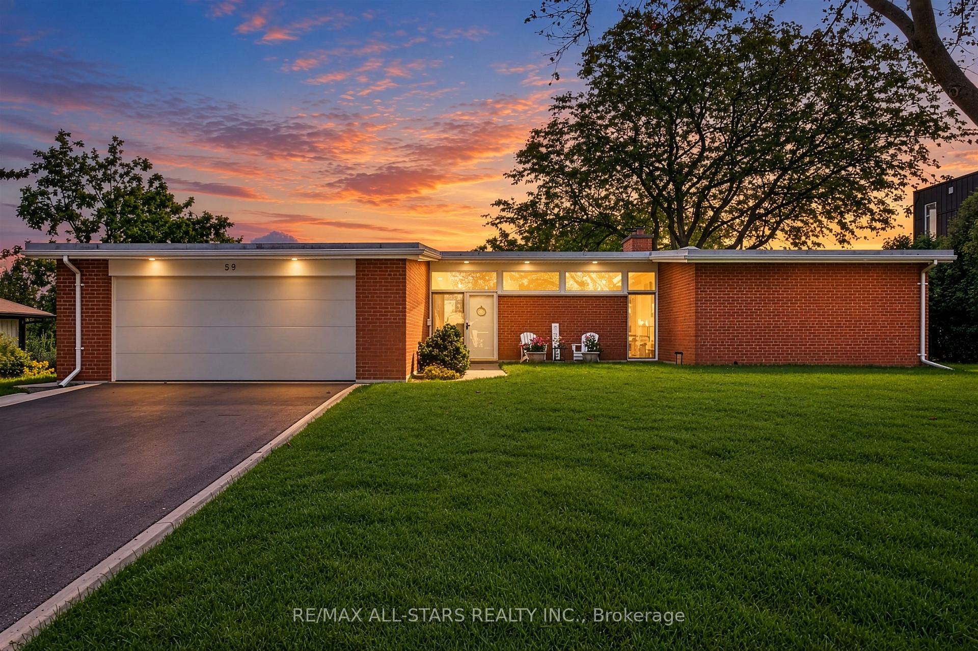 59 Hill Crescent, Toronto
