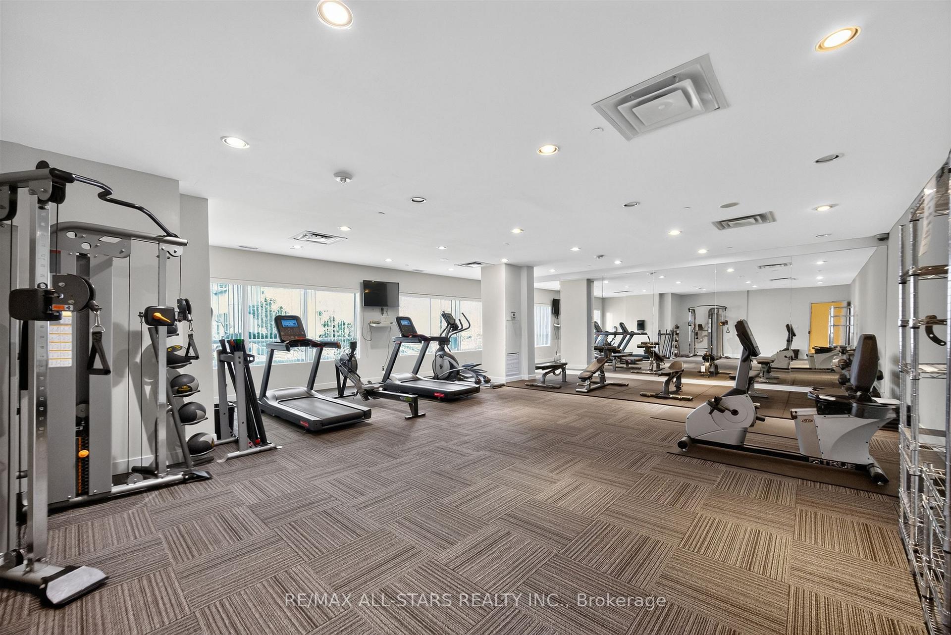1328 Birchmount Road 2009, Toronto Unit: 2009