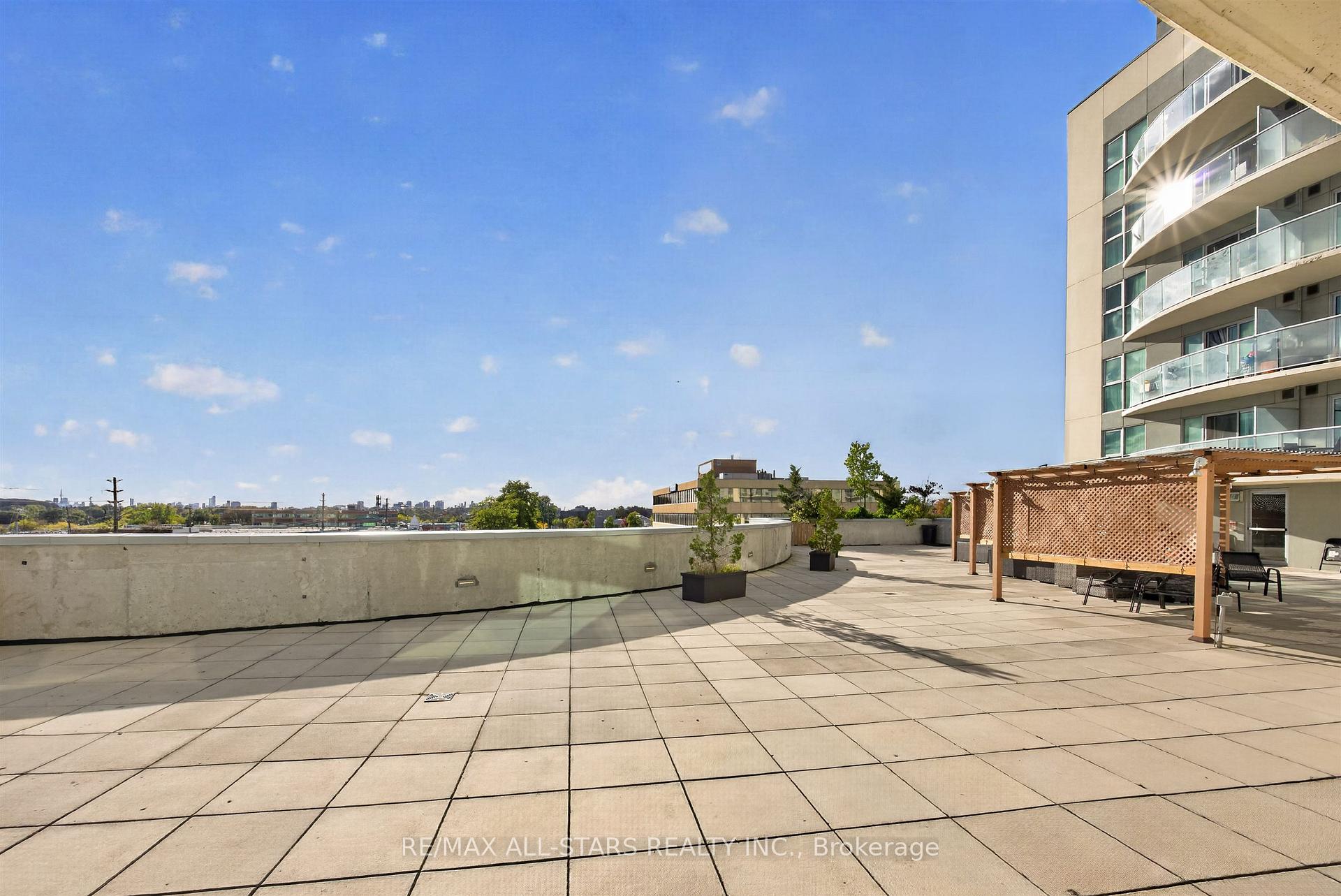 1328 Birchmount Road 2009, Toronto Unit: 2009
