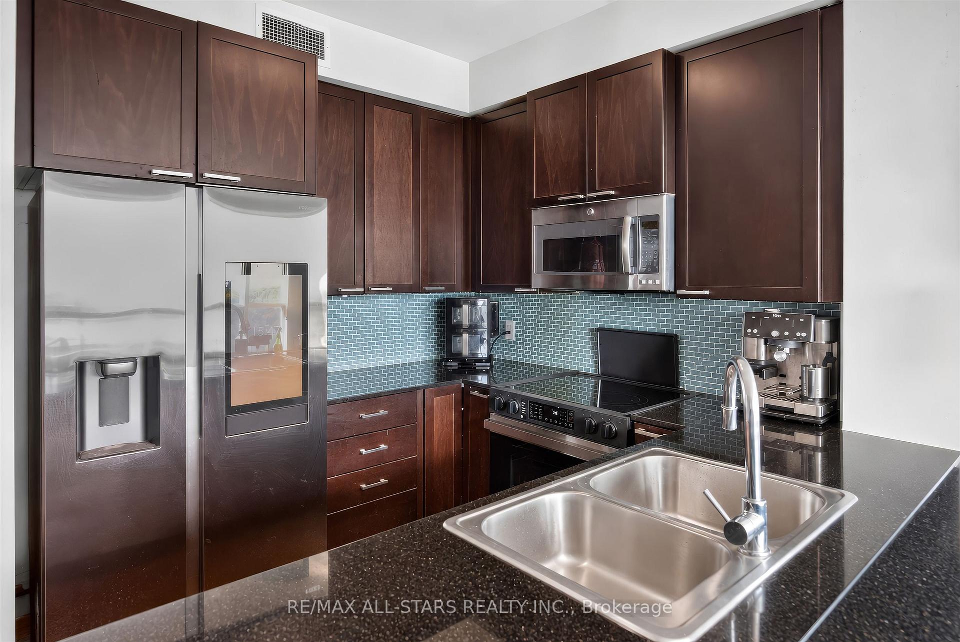1328 Birchmount Road 2009, Toronto Unit: 2009
