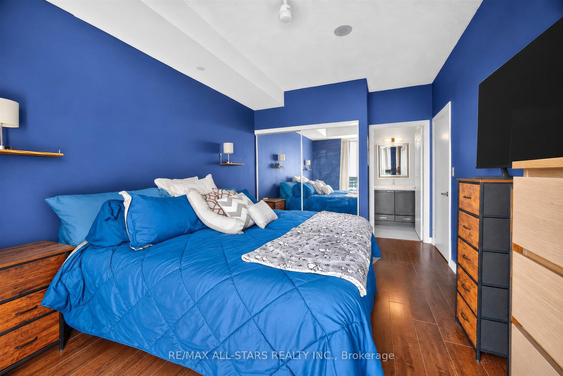 1328 Birchmount Road 2009, Toronto Unit: 2009