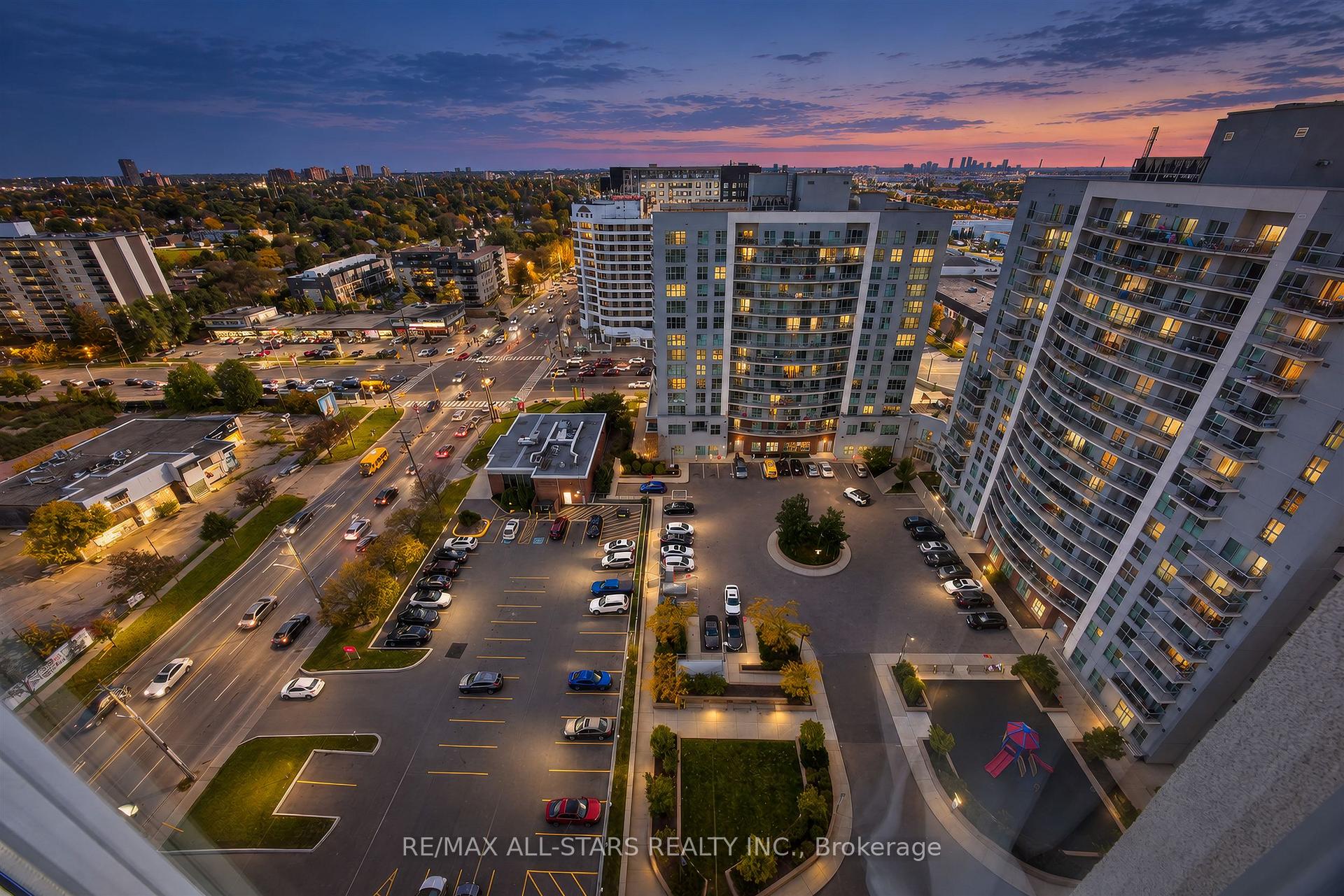 1328 Birchmount Road 2009, Toronto Unit: 2009