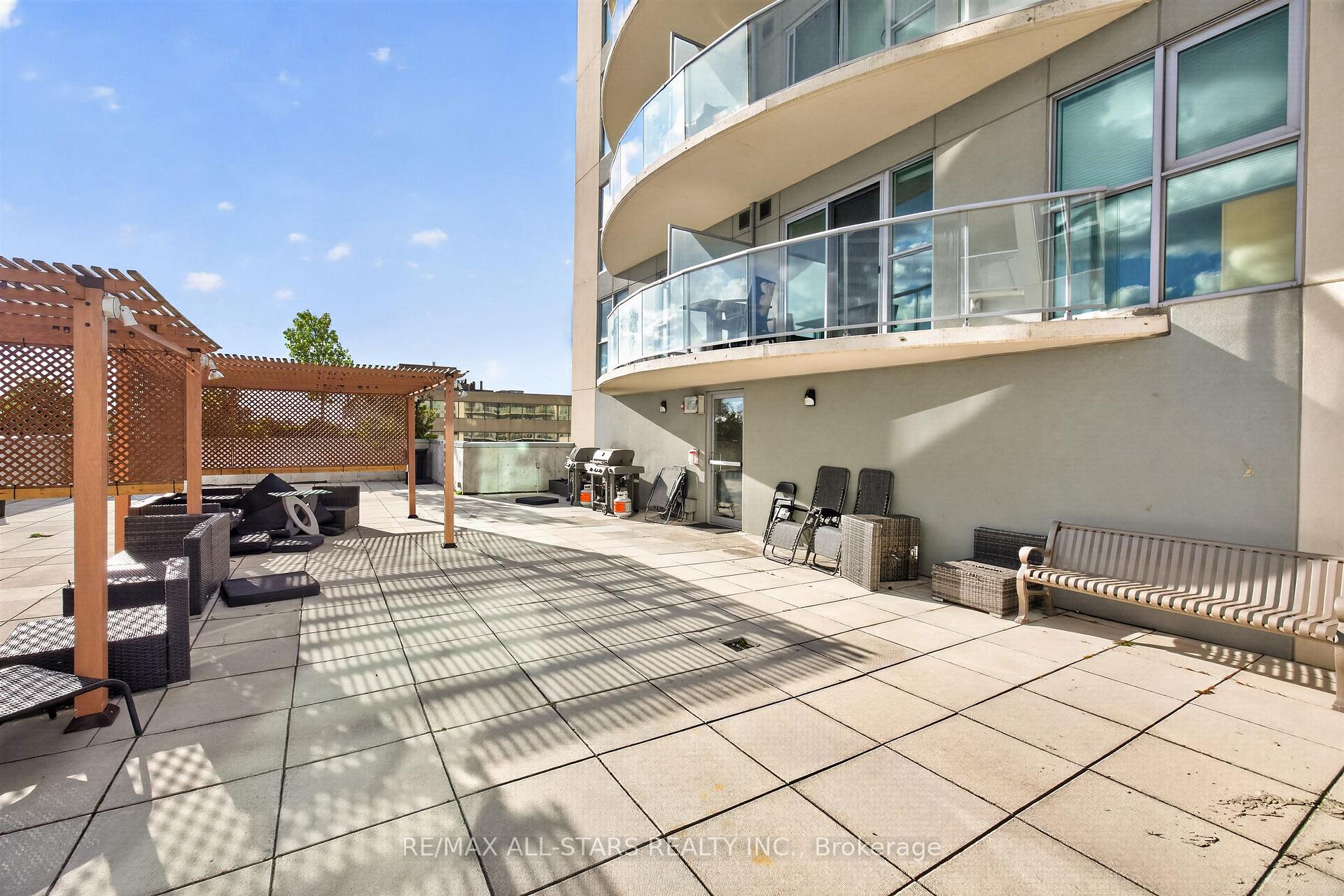1328 Birchmount Road 2009, Toronto Unit: 2009