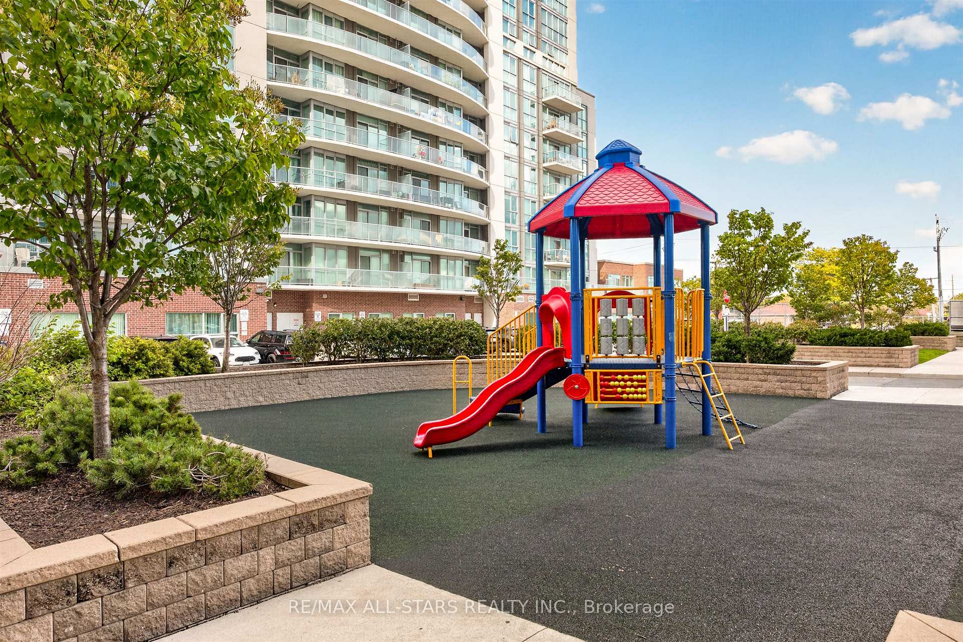 1328 Birchmount Road 2009, Toronto Unit: 2009
