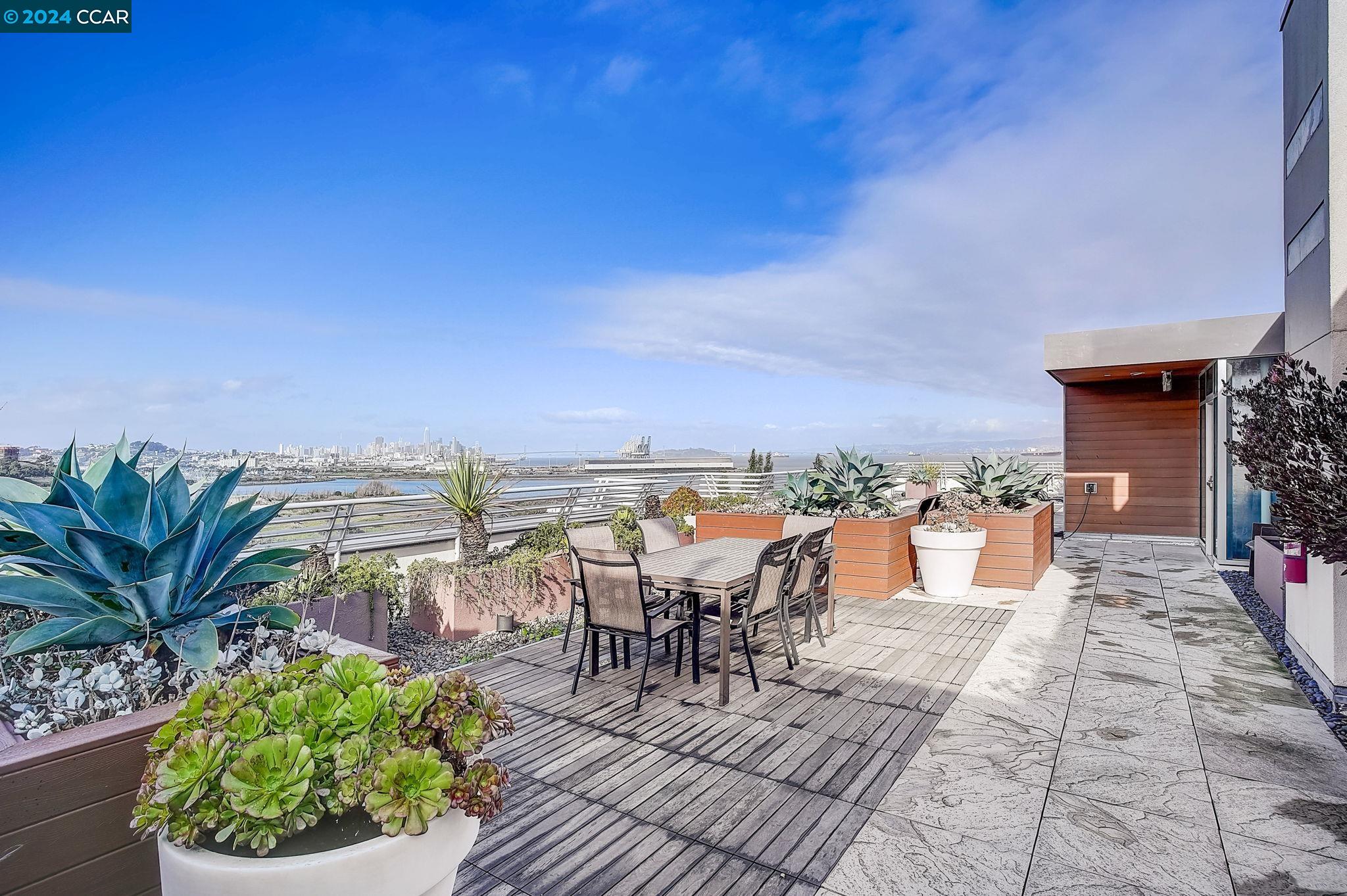 451 Donahue St # 501