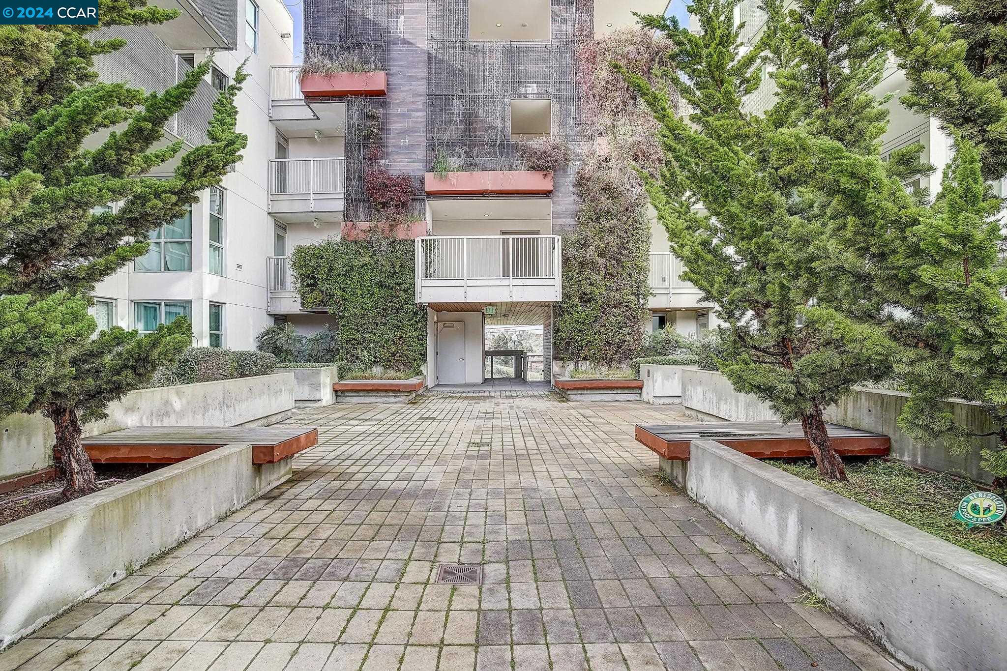 451 Donahue St # 501
