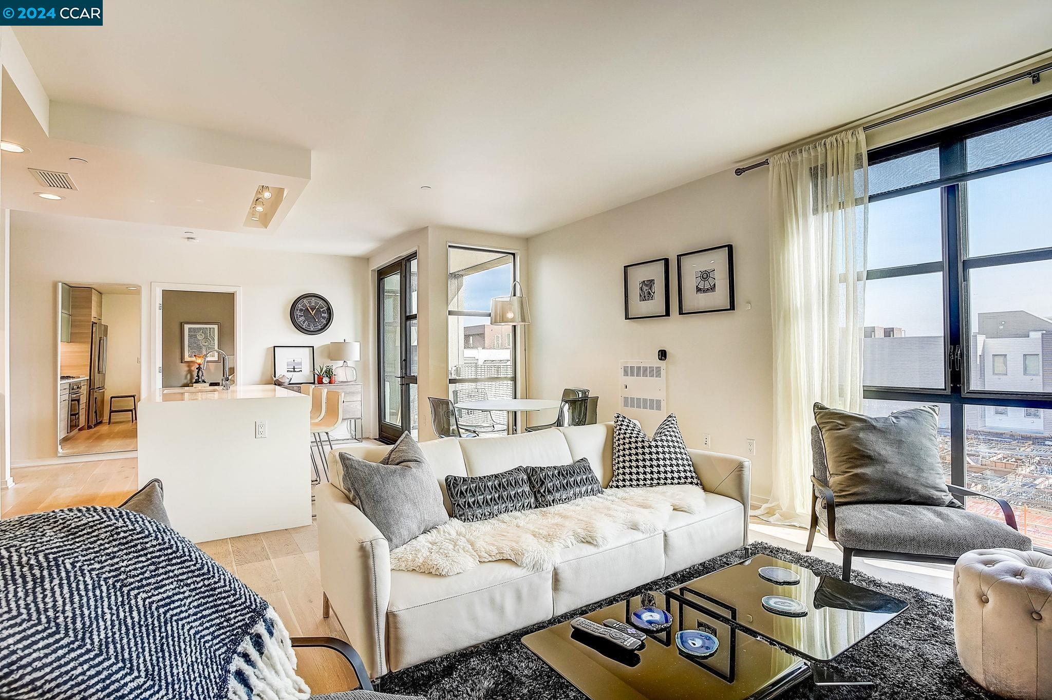 451 Donahue St # 501