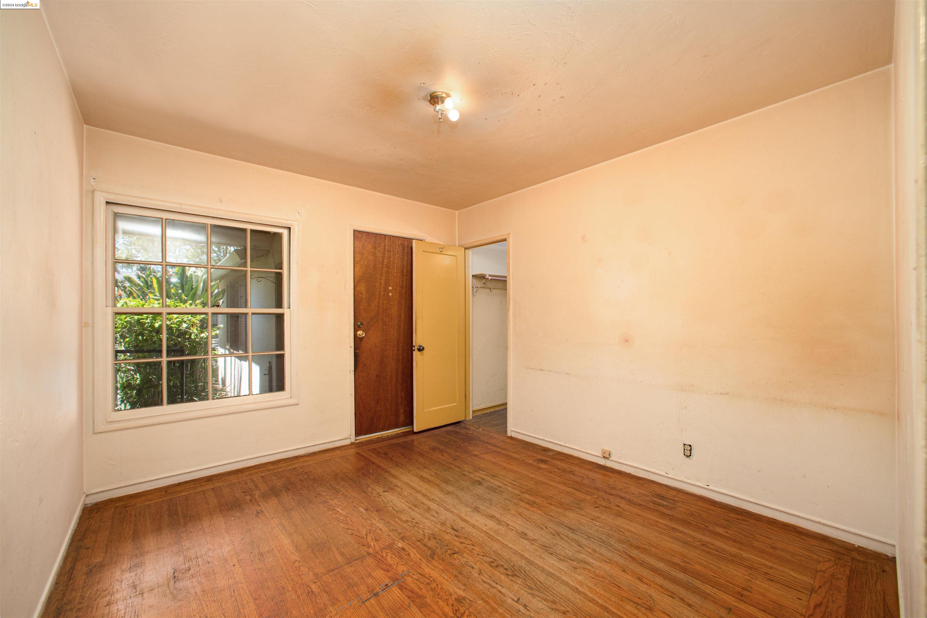 1016 Shasta St
