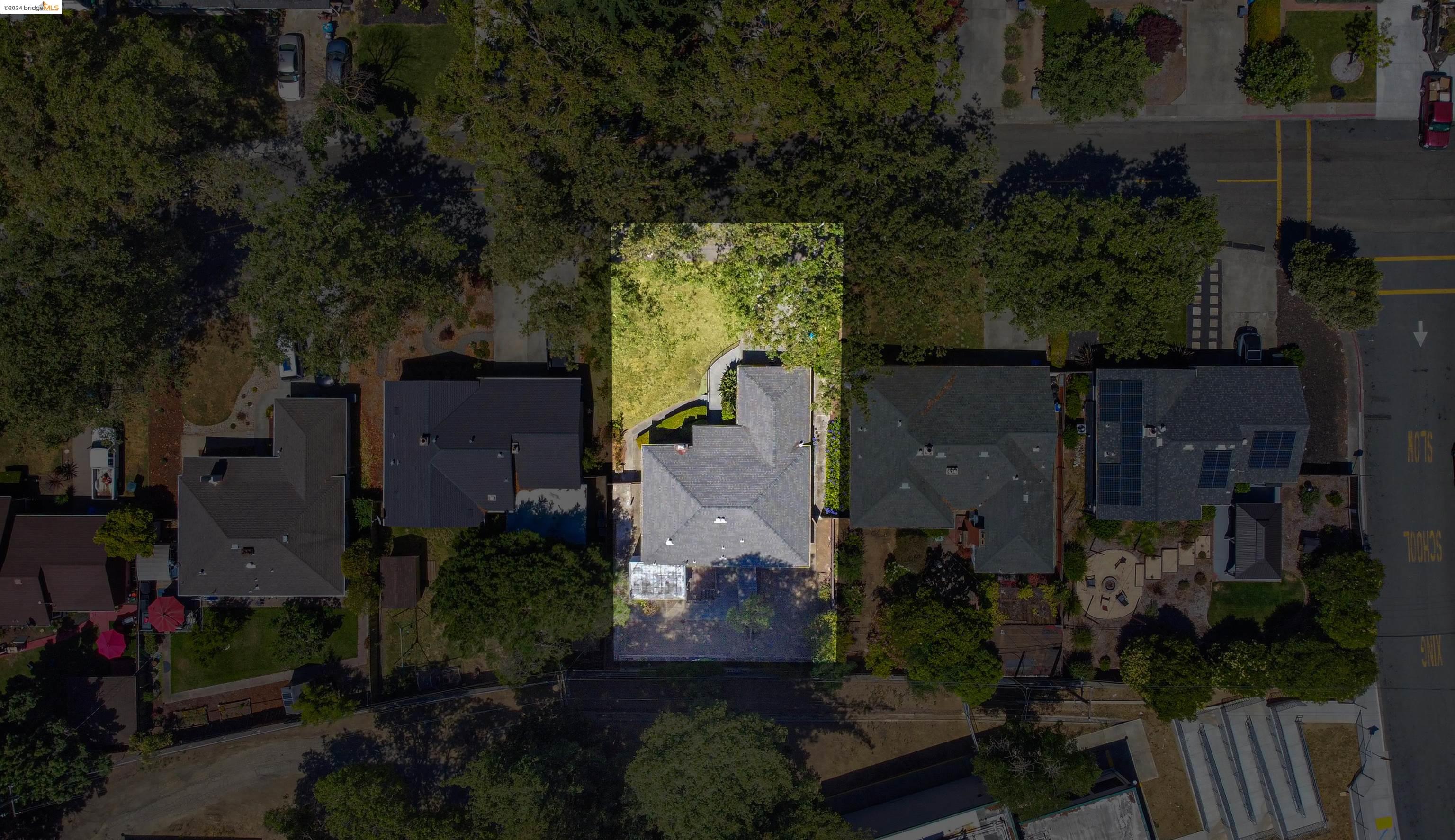 1016 Shasta St