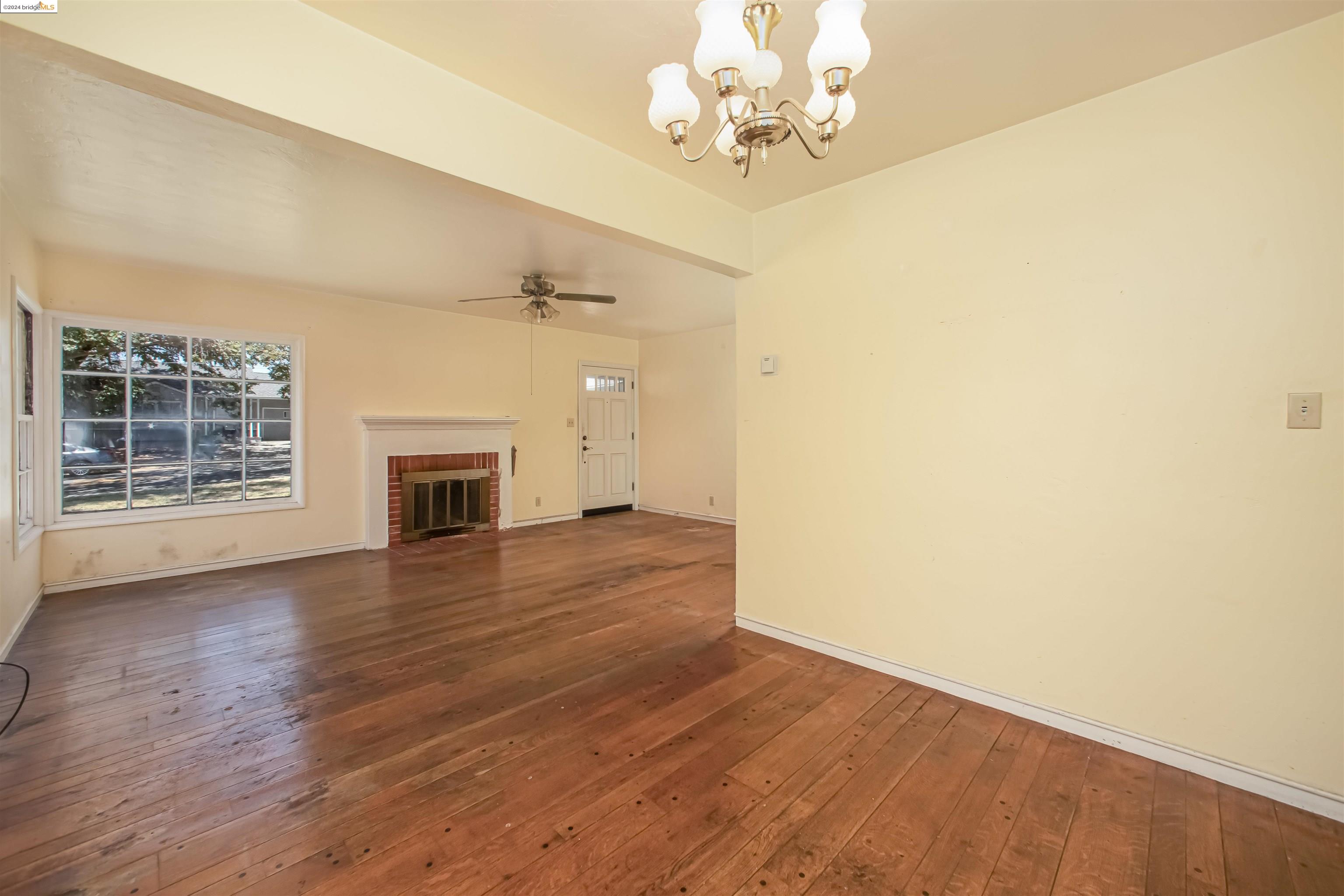 1016 Shasta St