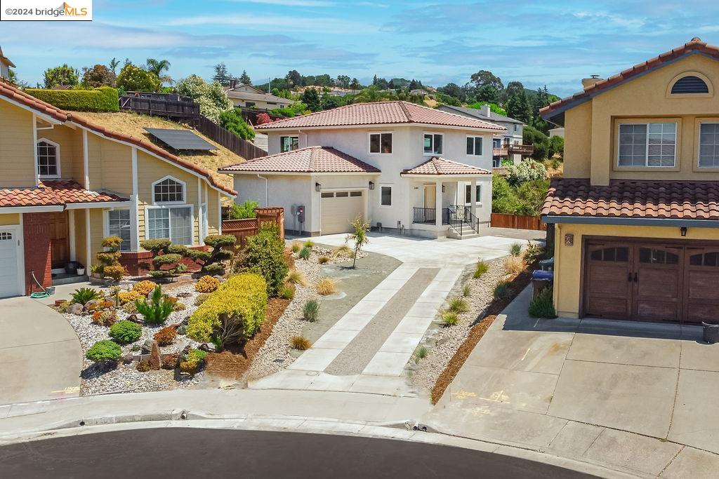 3385 Brentwood Ave