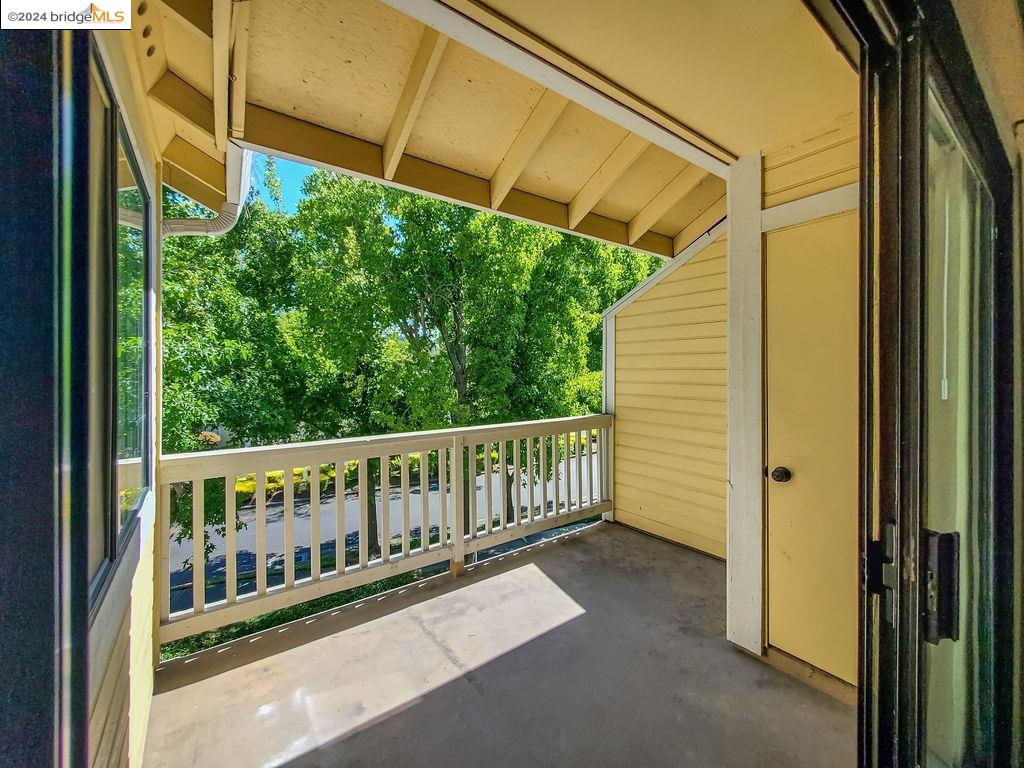 402 Devonwood