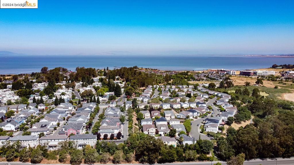 402 Devonwood