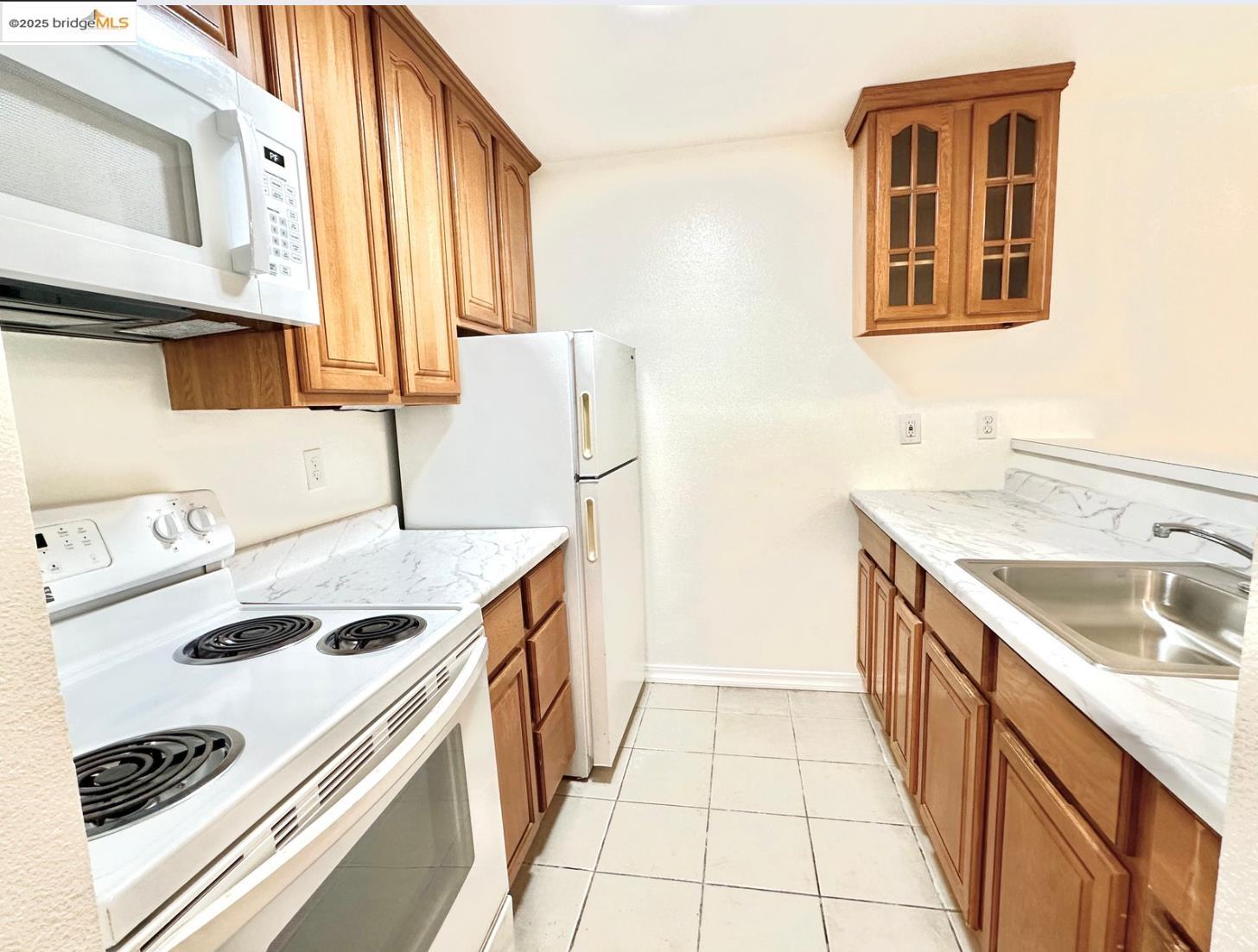 2901 Macarthur Blvd # 112