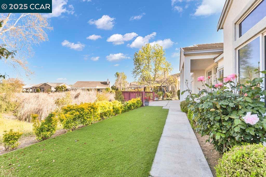 1961 Jubilee Drive