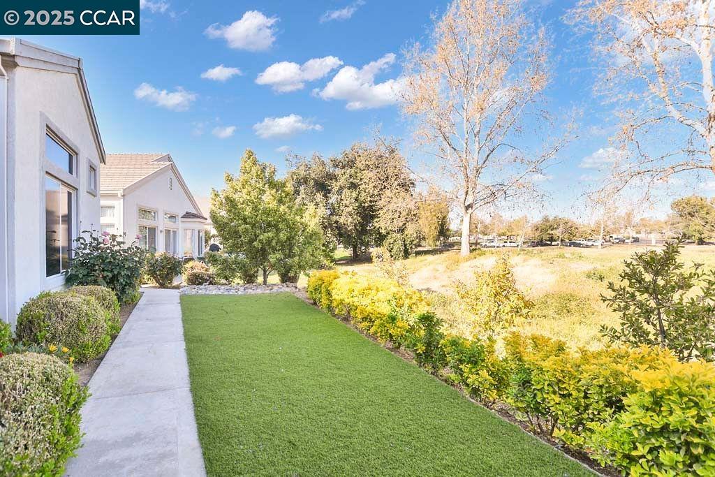 1961 Jubilee Drive