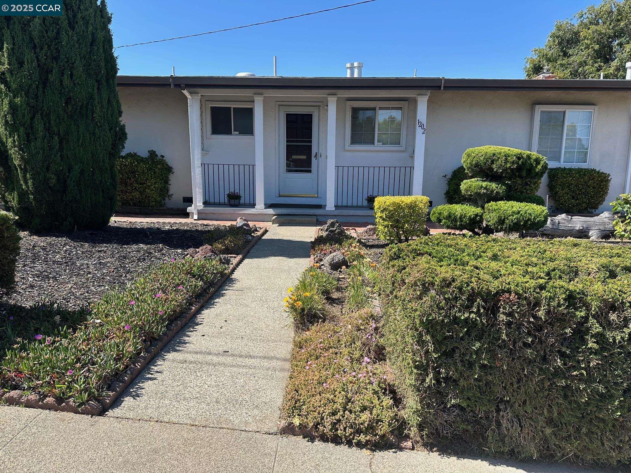 1202 Salida Way