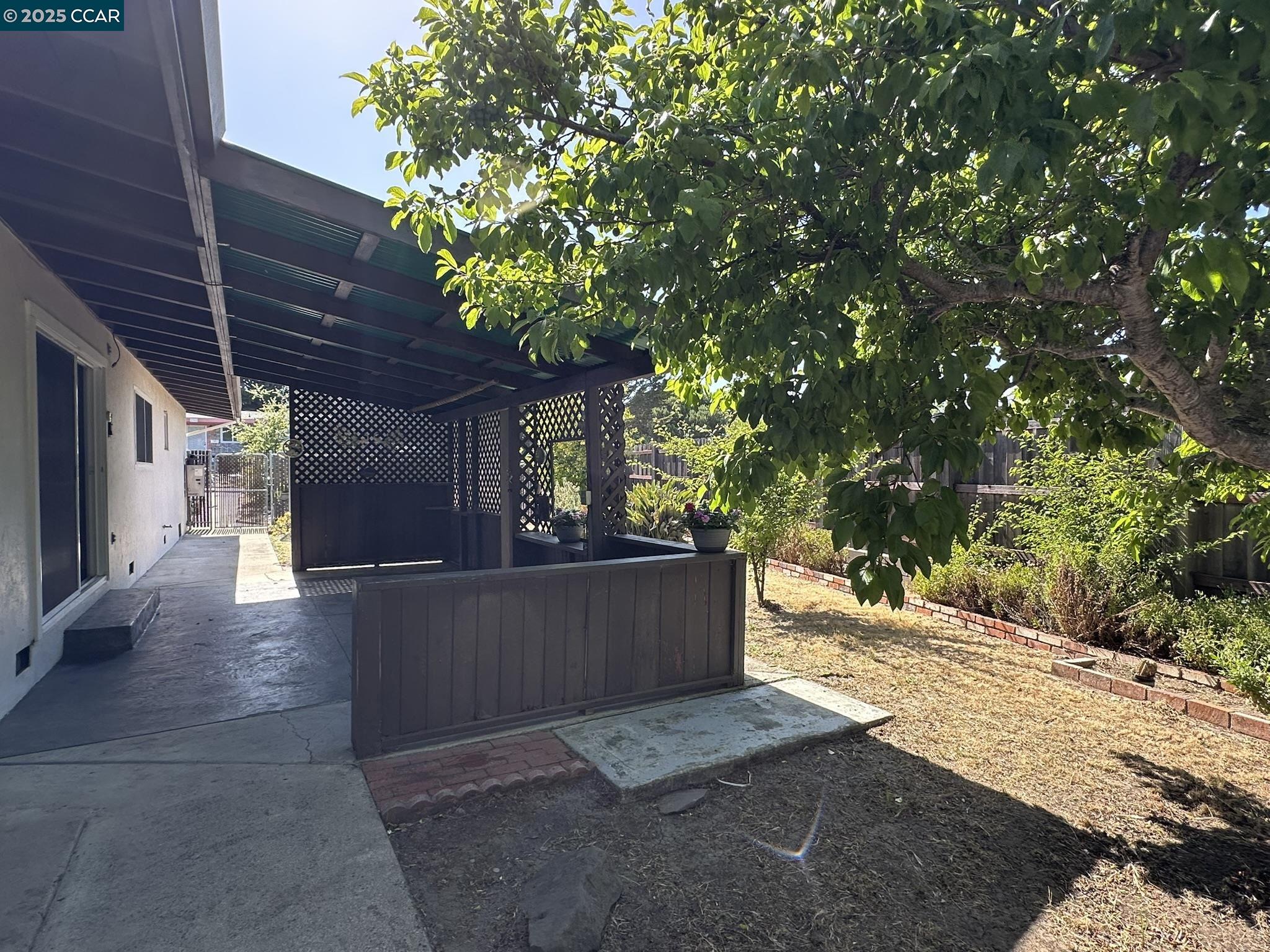1202 Salida Way