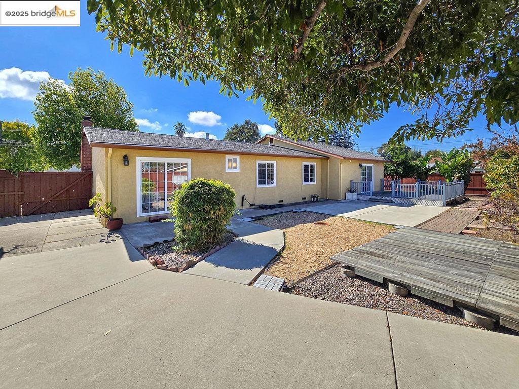 1651 Michael Dr