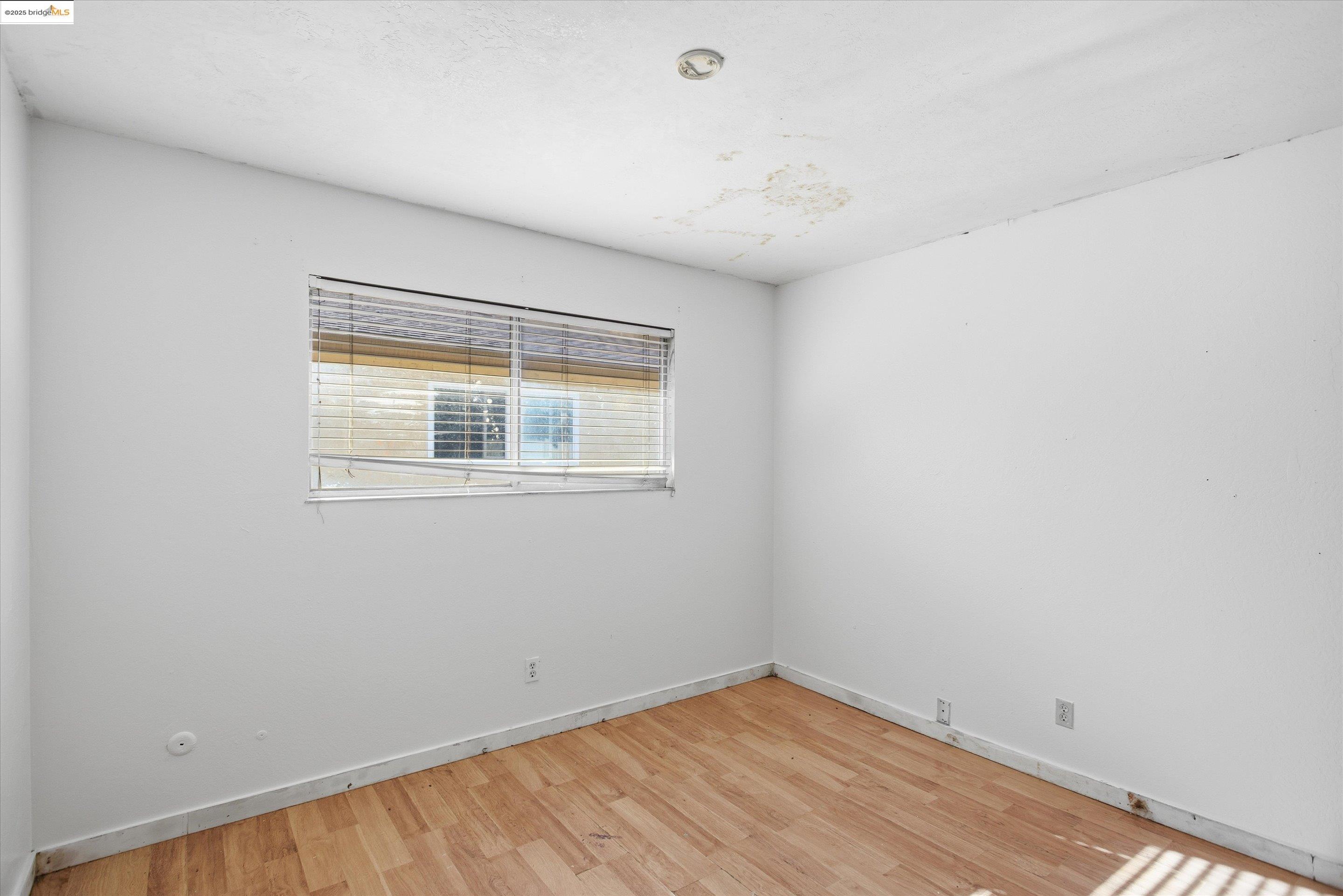 2301 Peppertree Way # 3