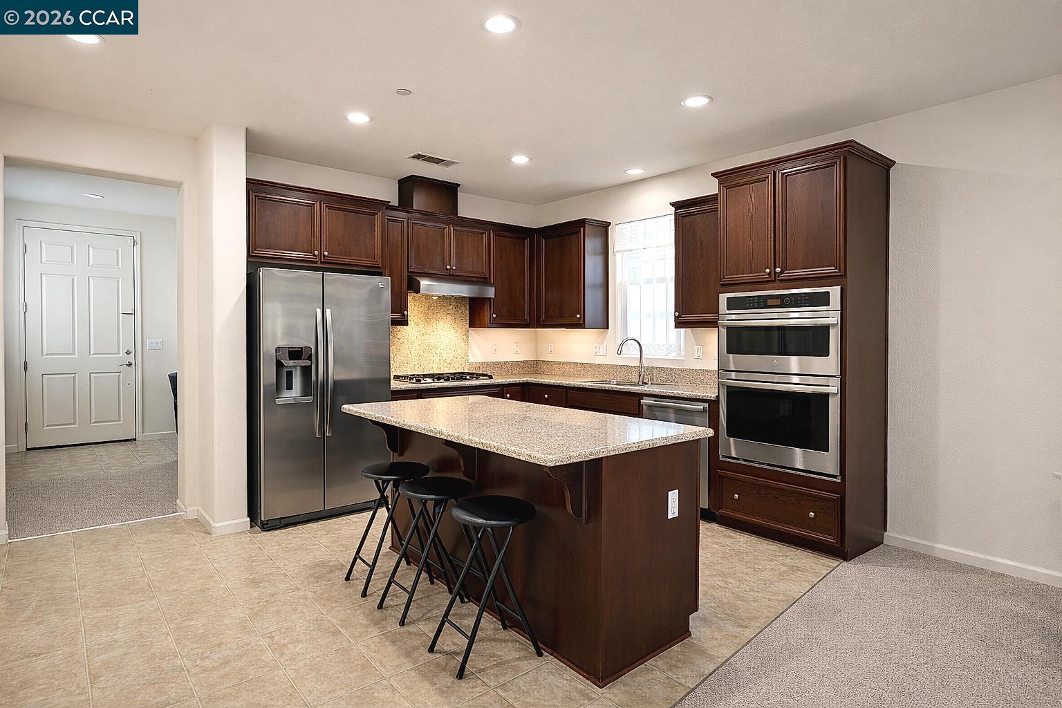 5041 Escalon Cir