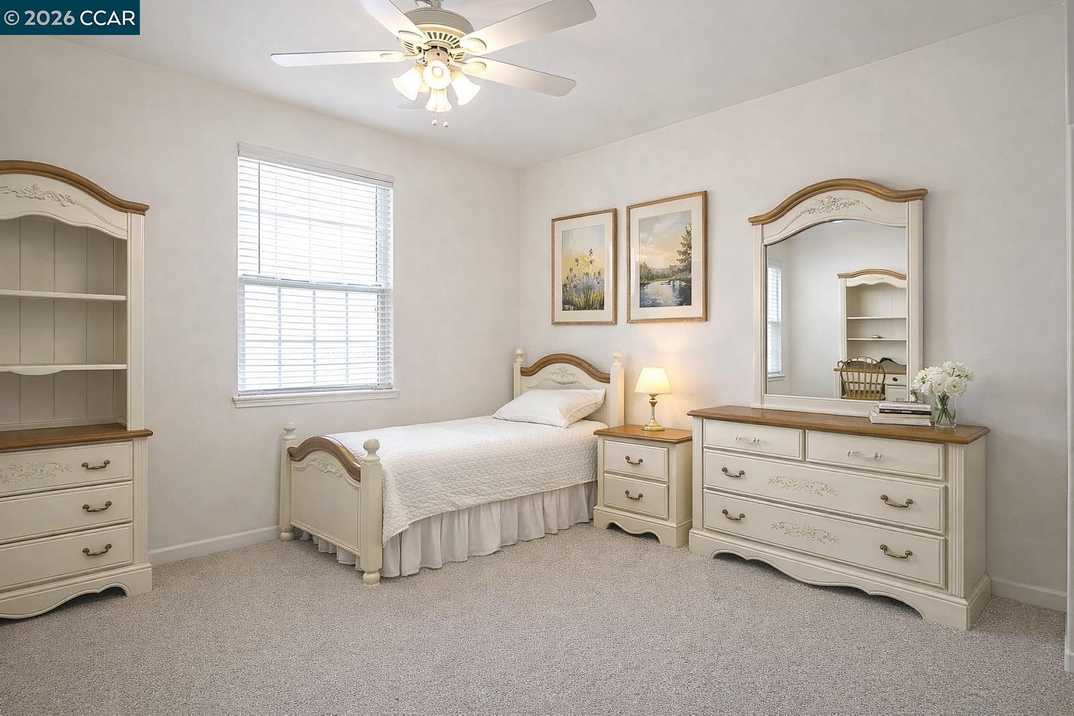 5041 Escalon Cir