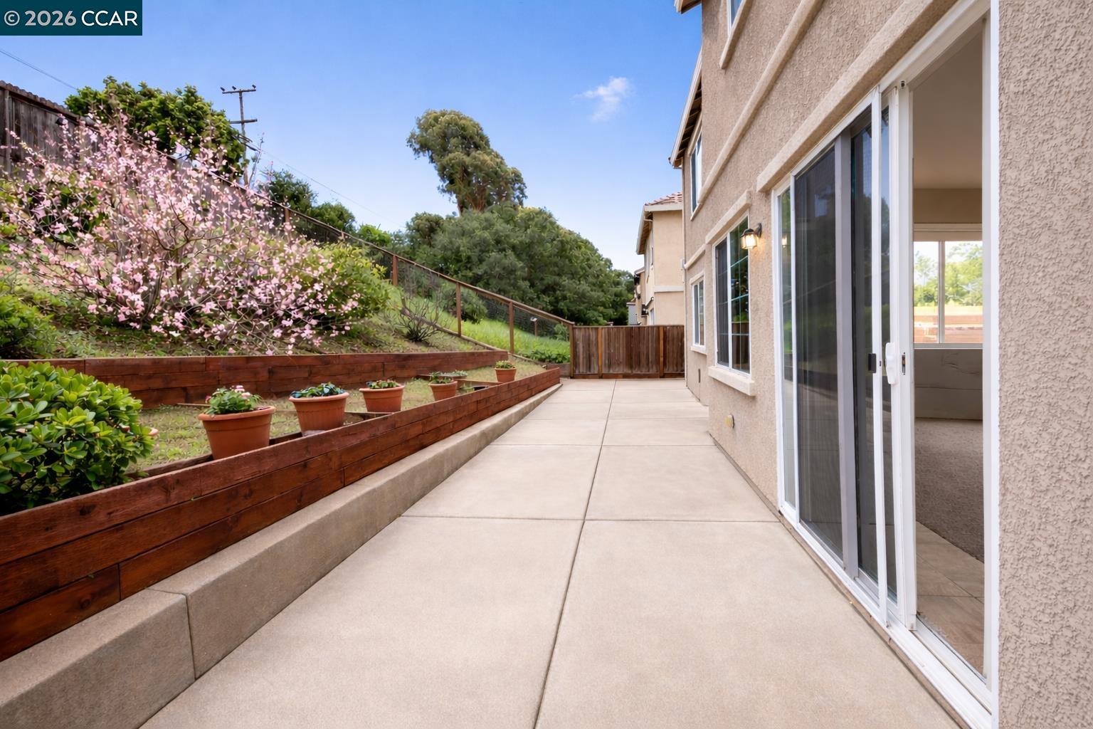 5041 Escalon Cir