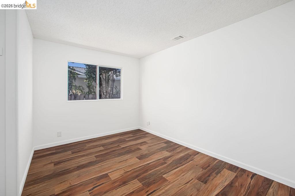 605 Tule Goose Dr