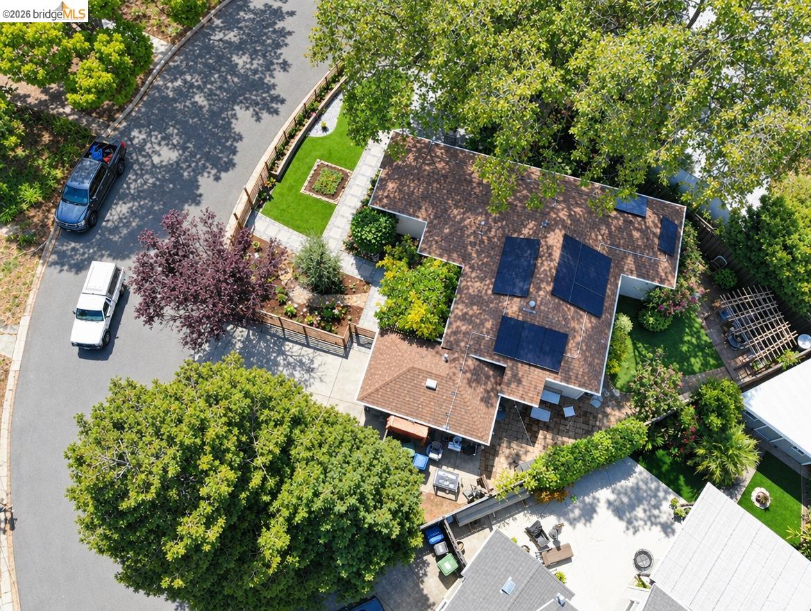 21367 Rizzo Ave