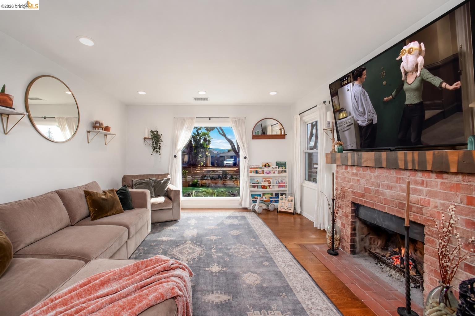 21367 Rizzo Ave