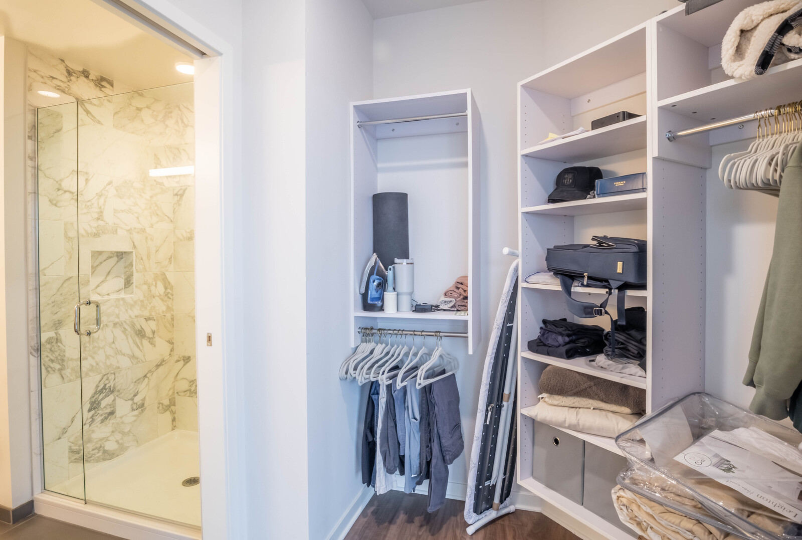 727 W Madison Street Unit: 1813