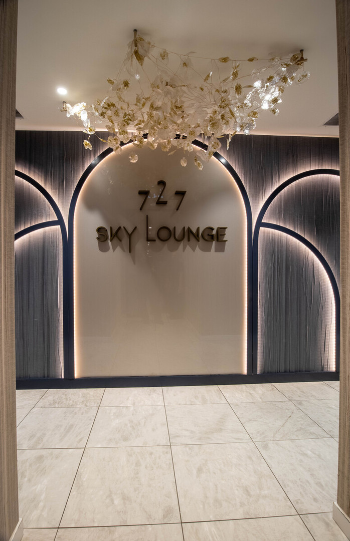 727 W Madison Street Unit: 1813