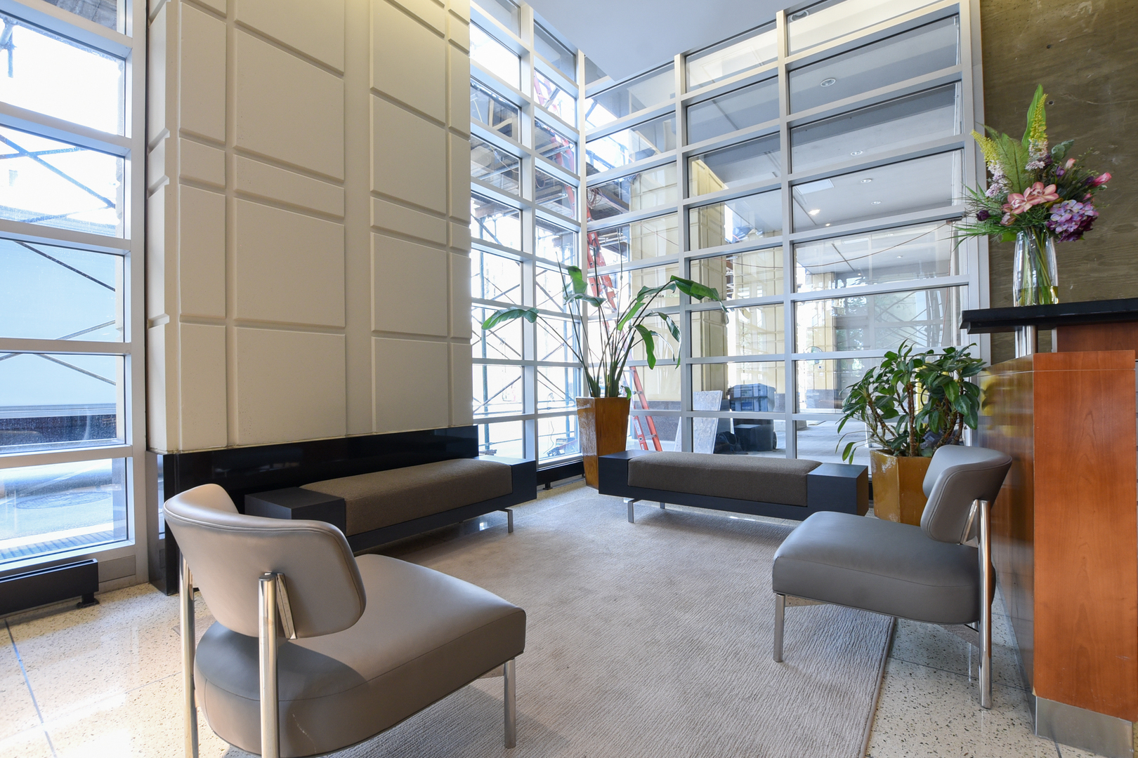 700 N Larrabee Street Unit: 805