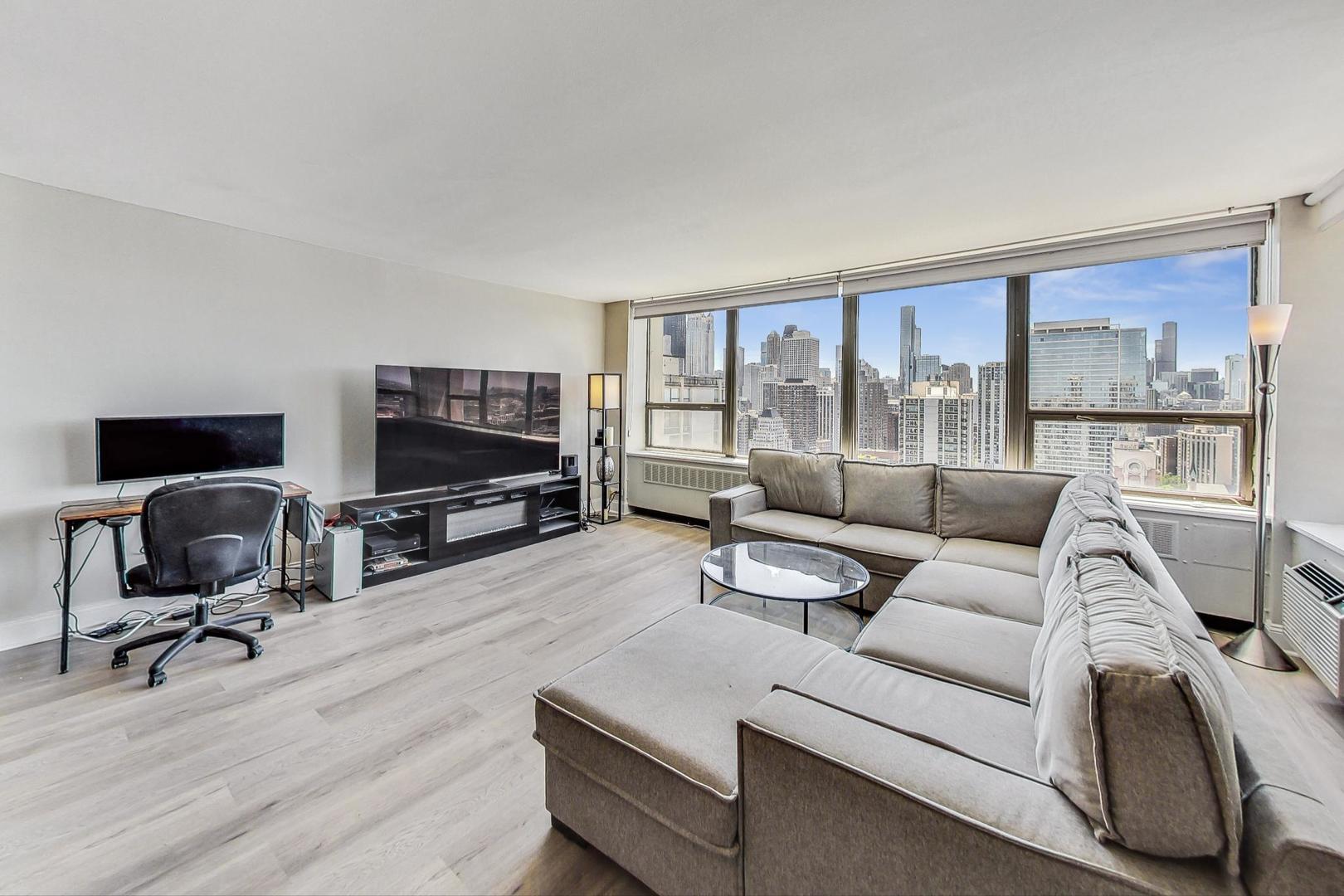 1360 N Sandburg Terrace Unit: 2905C